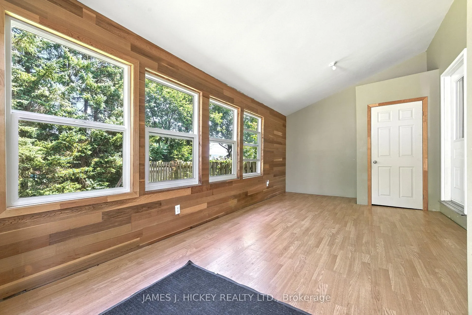 Photo 3 of 19 Alder Crescent, Deep River — HOMEH