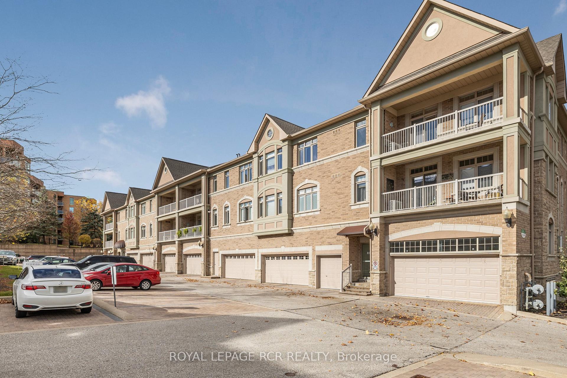 Photo 1 of Unit 207, 78 Sunset Boulevard, New Tecumseth, Alliston — HOMEH