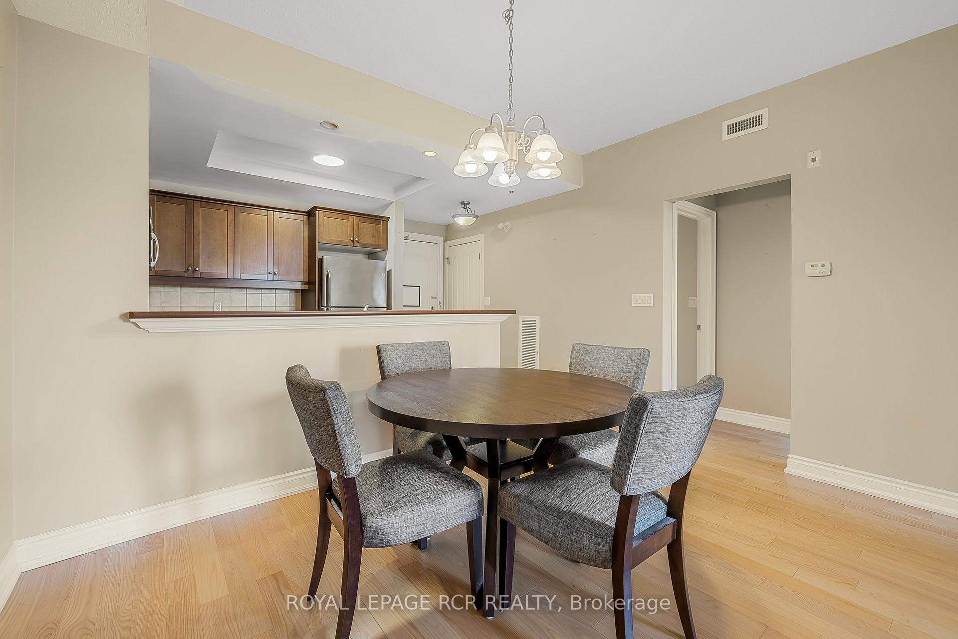 Photo 10 of Unit 207, 78 Sunset Boulevard, New Tecumseth, Alliston — HOMEH