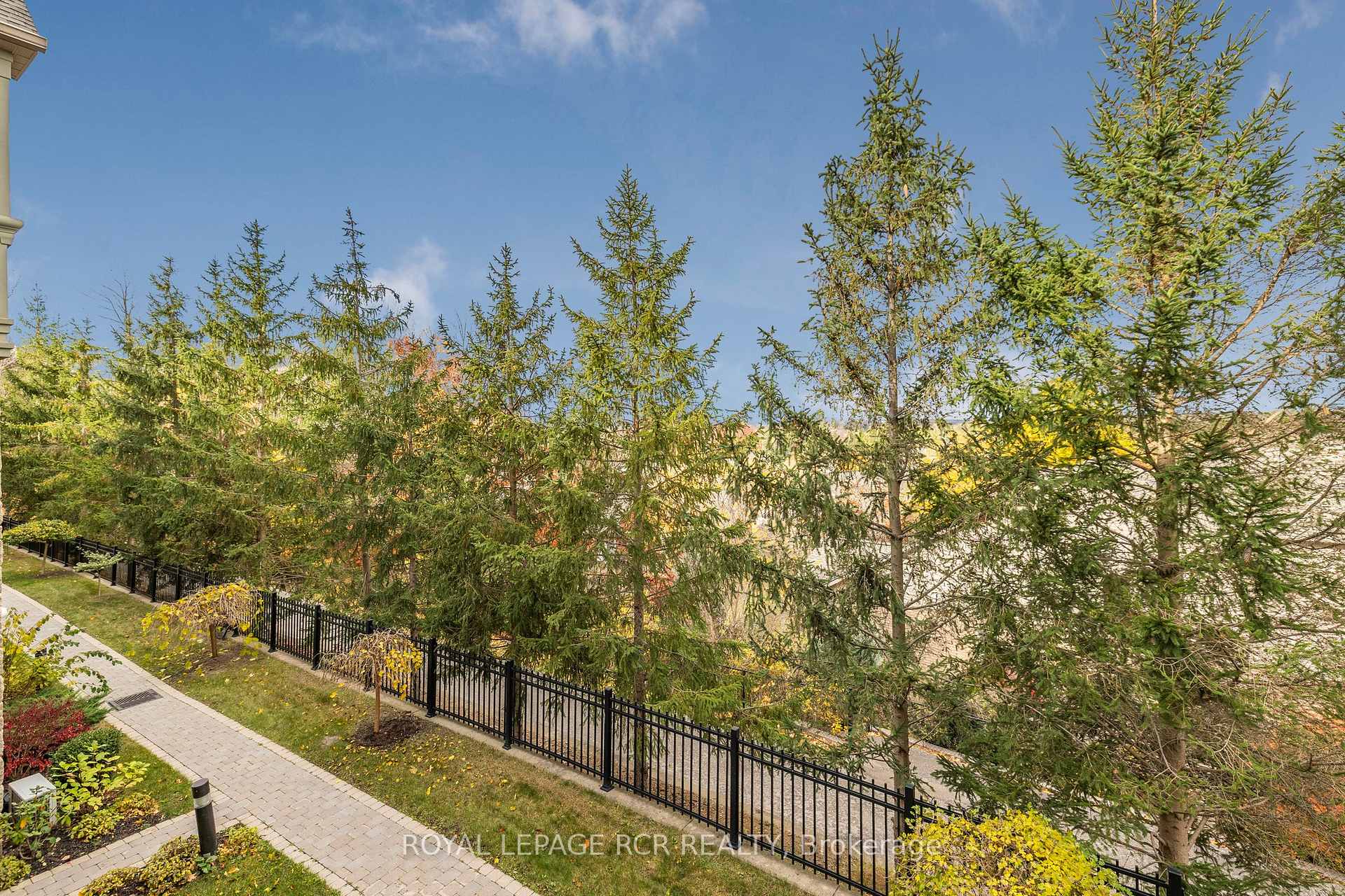 Photo 25 of Unit 207, 78 Sunset Boulevard, New Tecumseth, Alliston — HOMEH