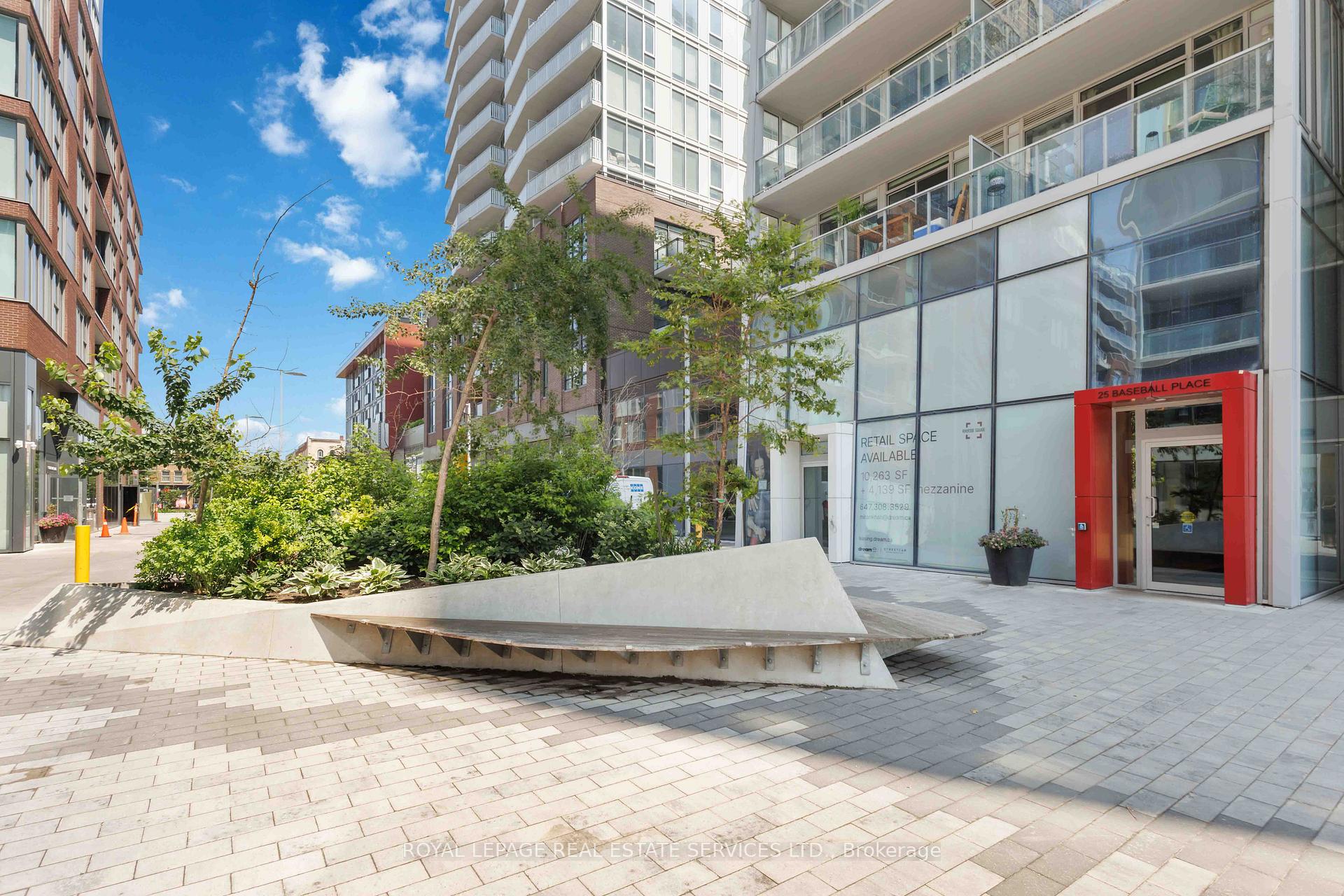Photo 5 of Unit 810, 25 Baseball Place, Toronto, South Riverdale — HOMEH