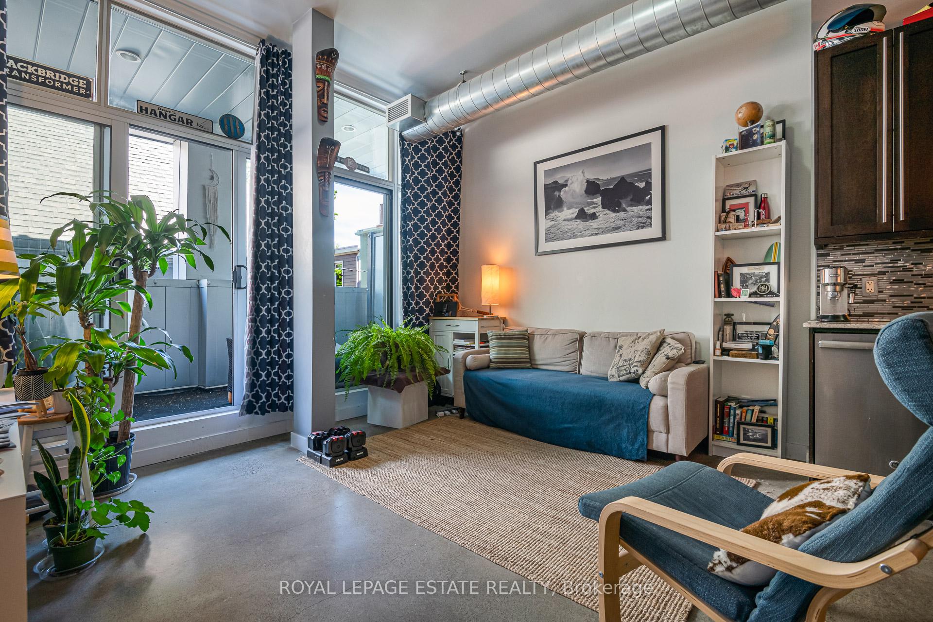 Photo 9 of Unit 206, 952 Kingston Road, Toronto, East End-Danforth — HOMEH