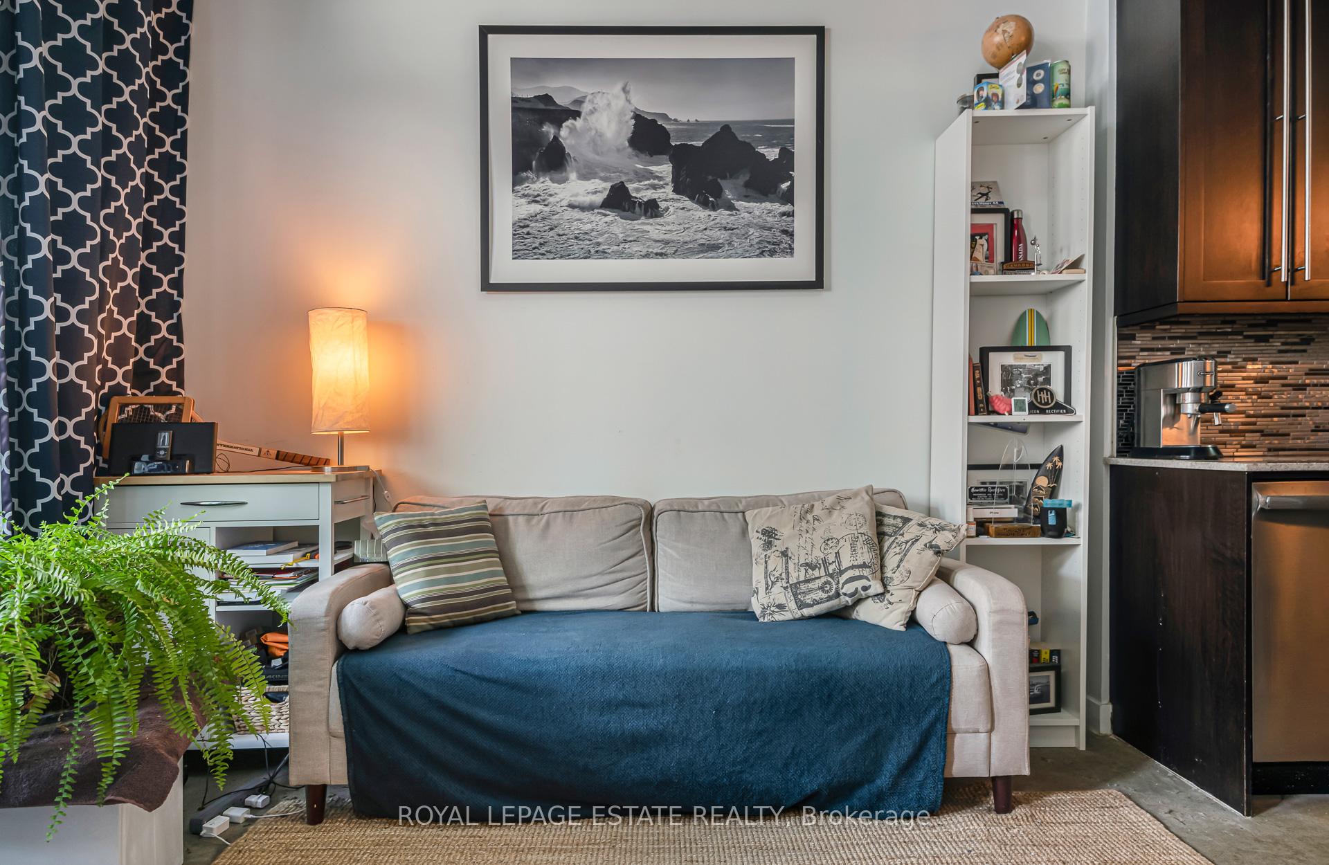 Photo 10 of Unit 206, 952 Kingston Road, Toronto, East End-Danforth — HOMEH