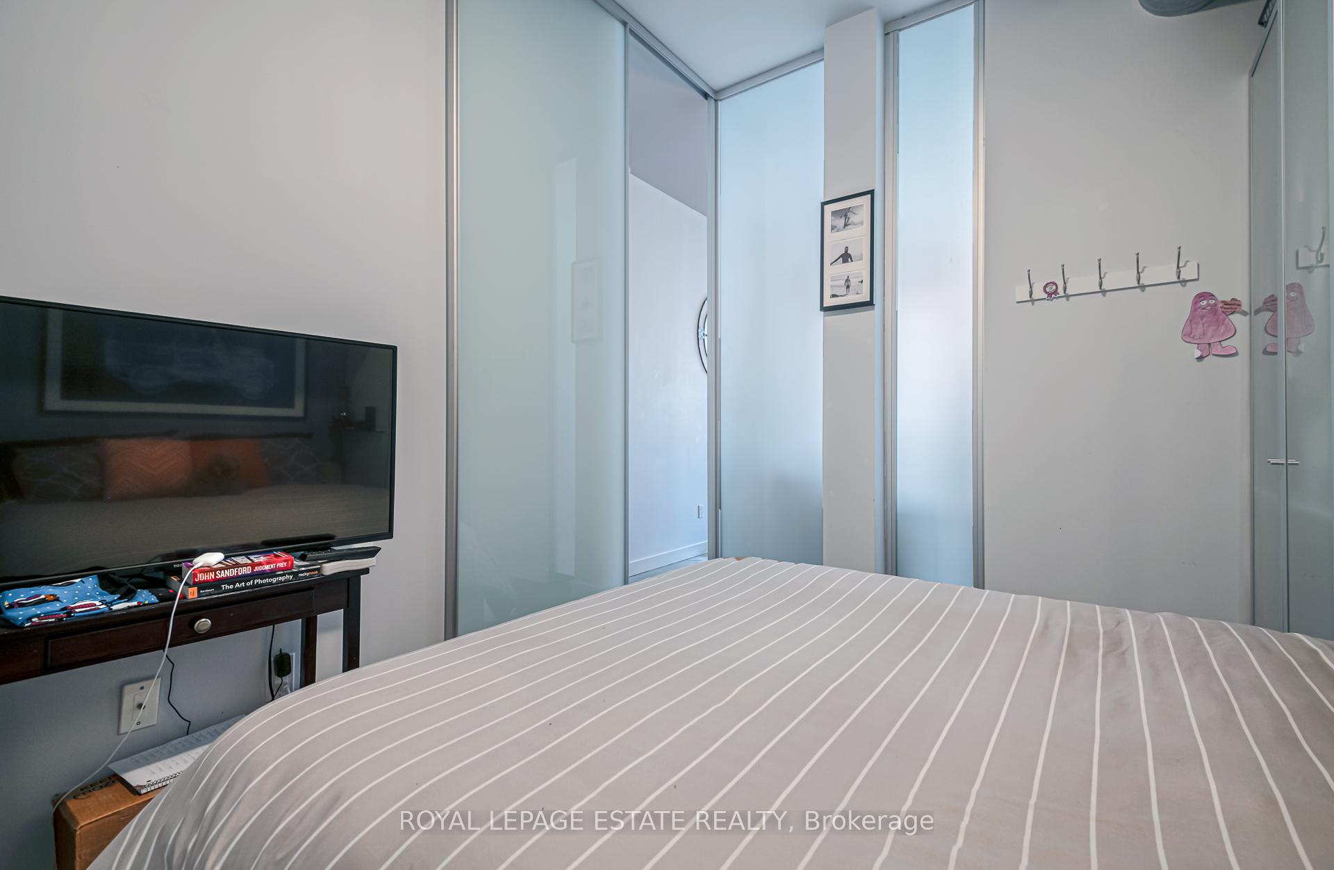 Photo 14 of Unit 206, 952 Kingston Road, Toronto, East End-Danforth — HOMEH