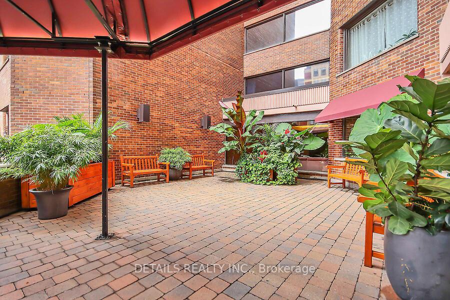 Photo 5 of Unit 204, 151 Bay Street N, Ottawa, Ottawa Centre — HOMEH