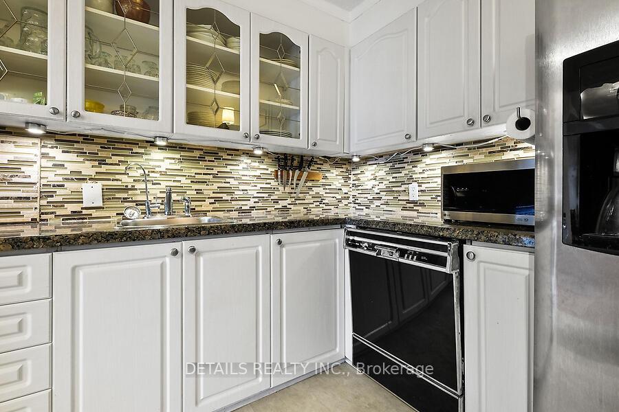 Photo 17 of Unit 204, 151 Bay Street N, Ottawa, Ottawa Centre — HOMEH