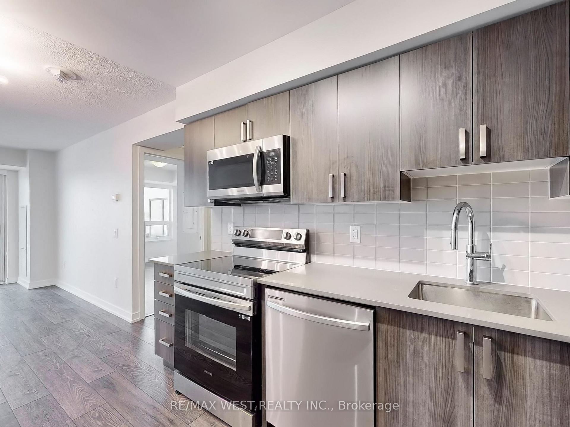 Photo 11 of Unit 805, 1455 Celebration Drive, Pickering, Bay Ridges — HOMEH