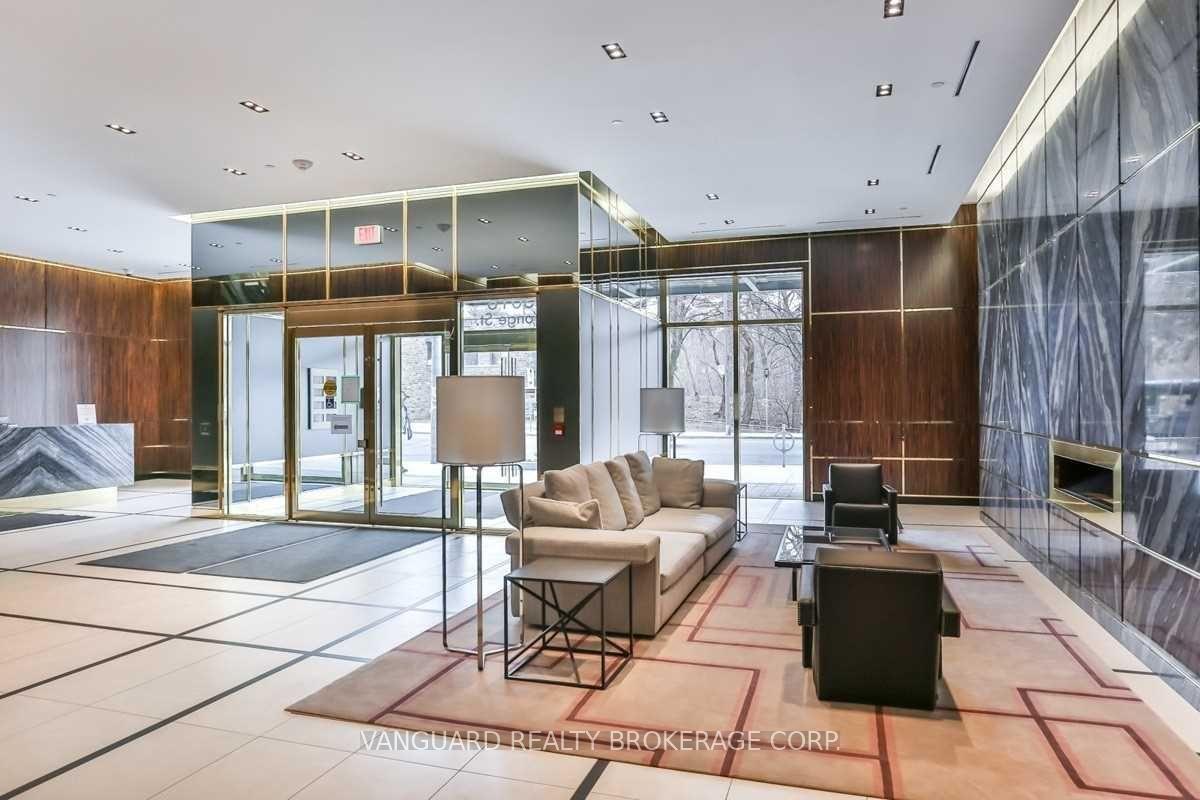 Photo 2 of Unit 310, 3018 Yonge Street, Toronto, Lawrence Park South — HOMEH