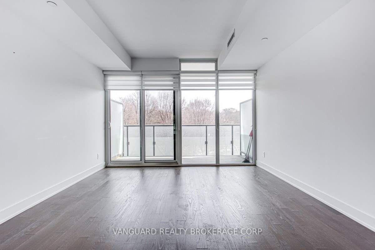 Photo 3 of Unit 310, 3018 Yonge Street, Toronto, Lawrence Park South — HOMEH