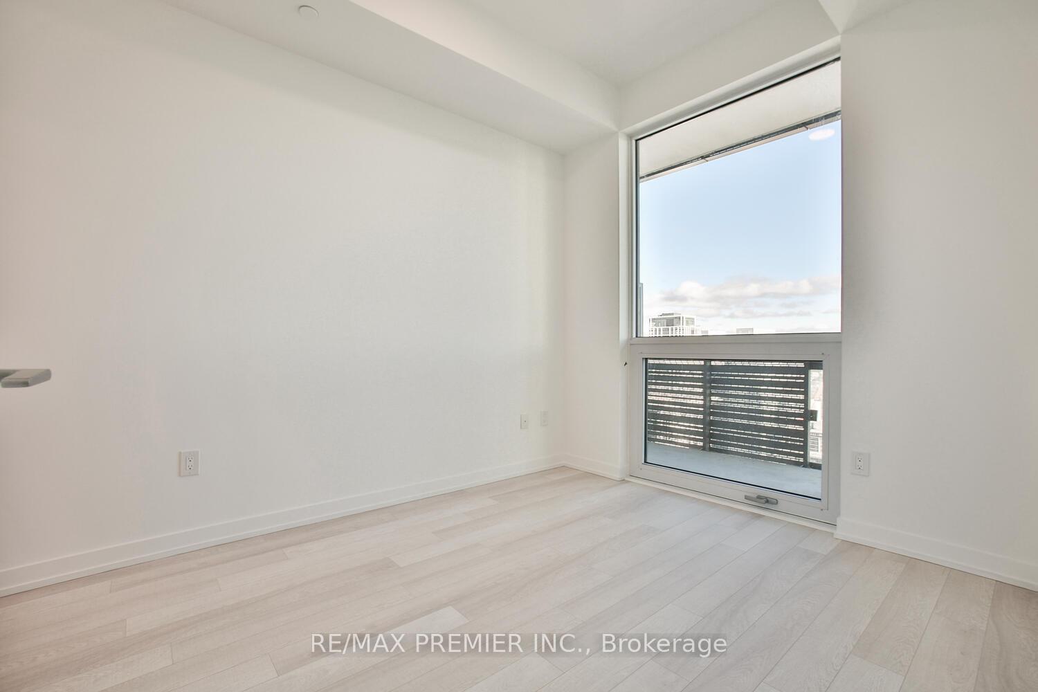 Photo 19 of Unit 3010, 39 Roehampton Avenue, Toronto, Mount Pleasant West — HOMEH