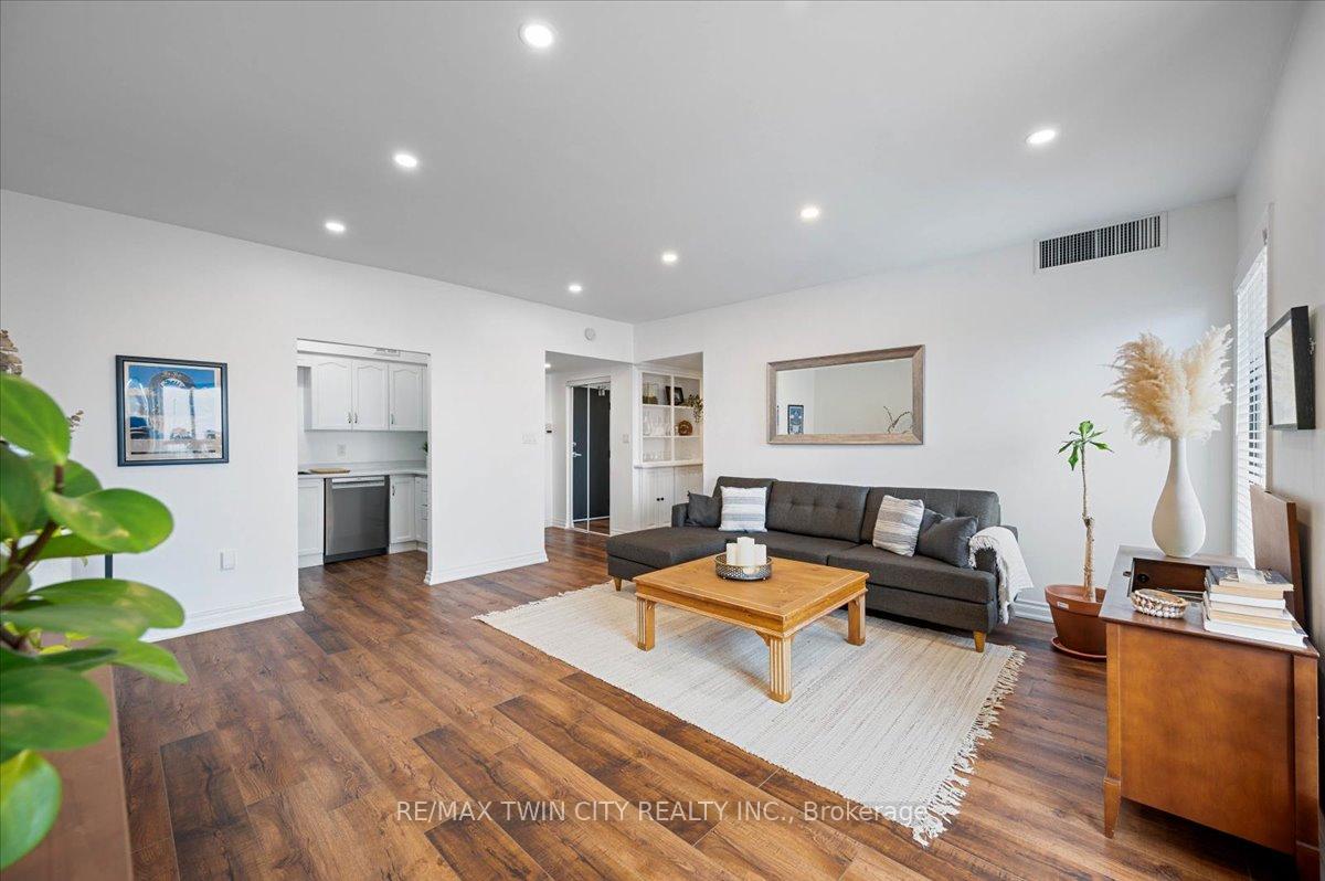 Photo 1 of Unit 809, 260 Sheldon Avenue N, Kitchener, Eastwood — HOMEH
