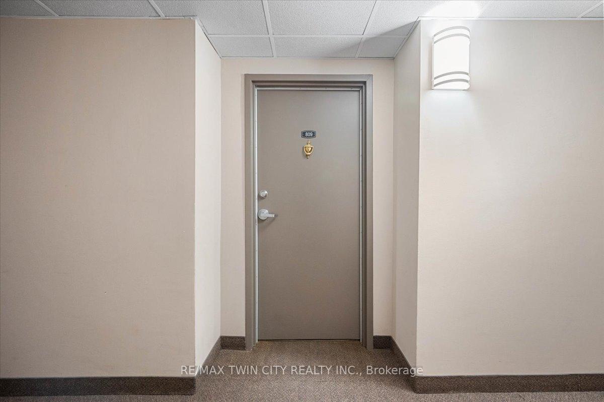 Photo 5 of Unit 809, 260 Sheldon Avenue N, Kitchener, Eastwood — HOMEH