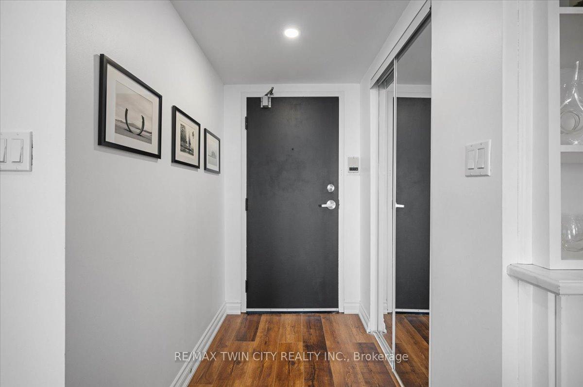 Photo 6 of Unit 809, 260 Sheldon Avenue N, Kitchener, Eastwood — HOMEH