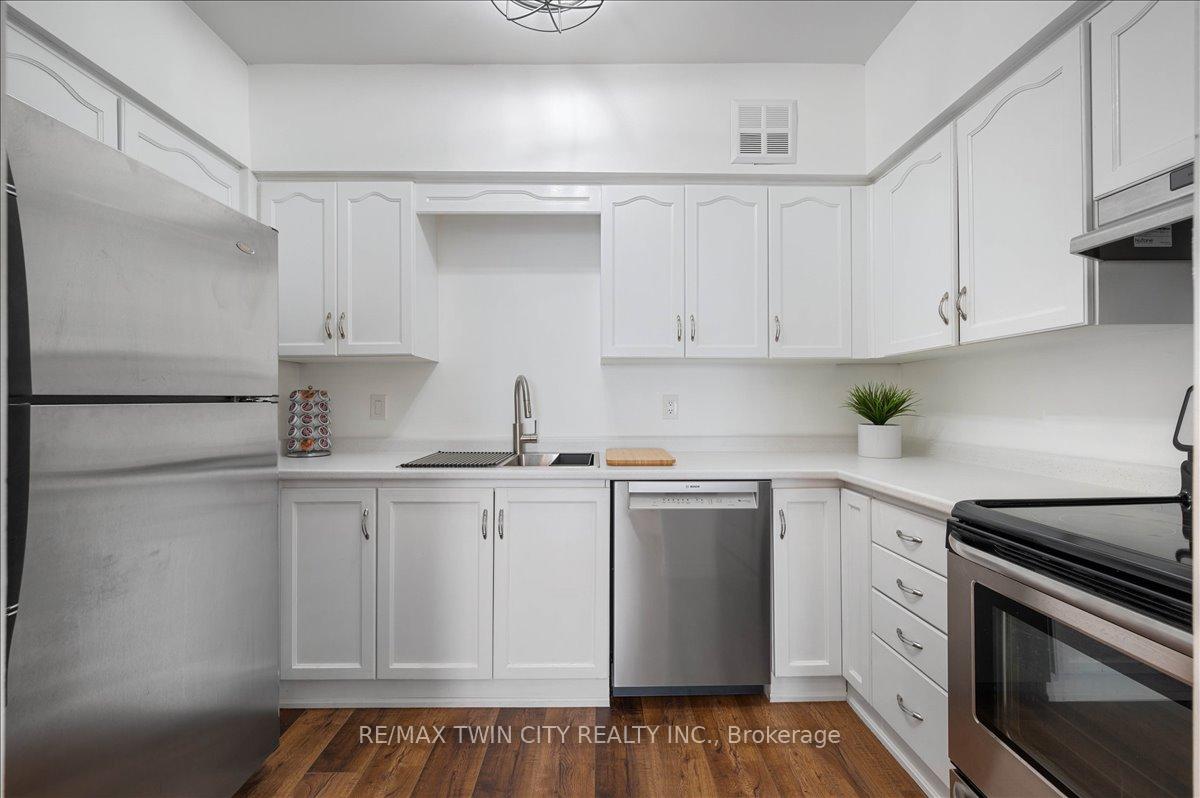 Photo 7 of Unit 809, 260 Sheldon Avenue N, Kitchener, Eastwood — HOMEH