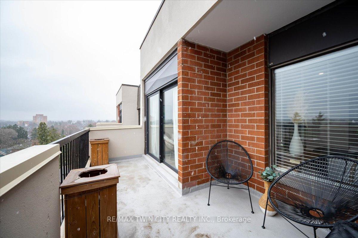 Photo 19 of Unit 809, 260 Sheldon Avenue N, Kitchener, Eastwood — HOMEH