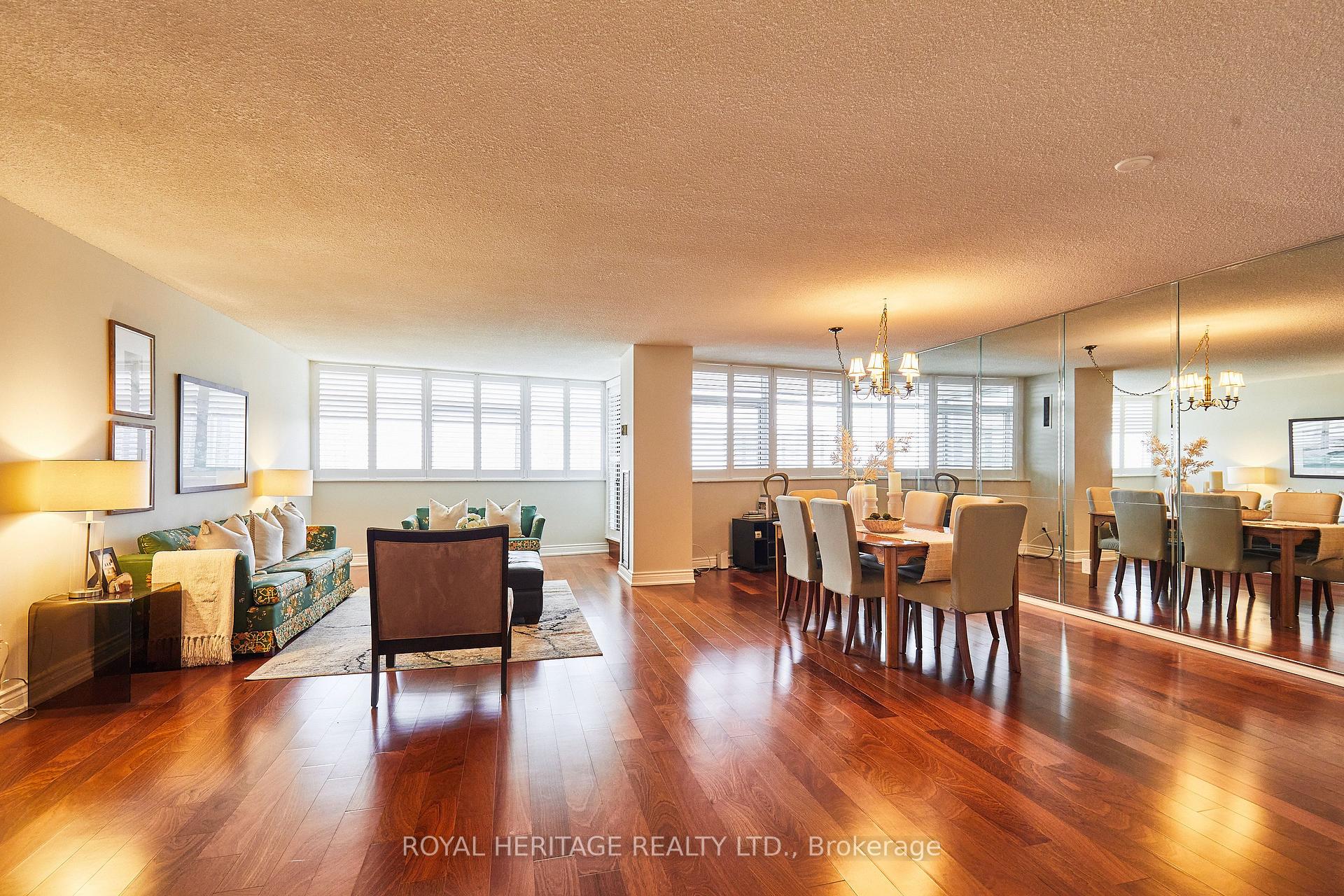 Photo 5 of Unit 1806, 3131 Bridletowne Circle, Scarborough, L'Amoreaux — HOMEH