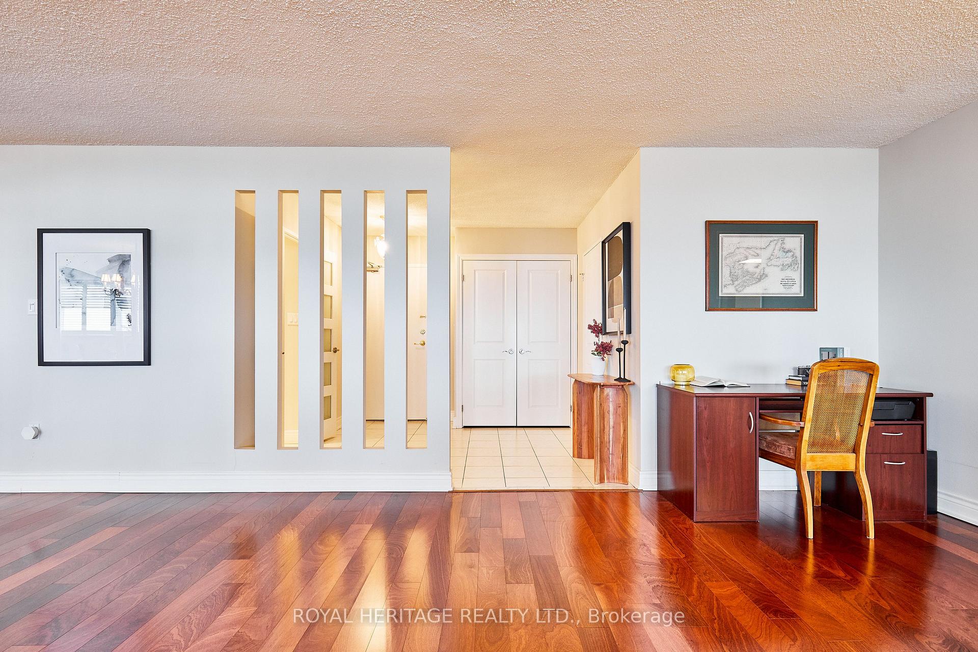 Photo 9 of Unit 1806, 3131 Bridletowne Circle, Scarborough, L'Amoreaux — HOMEH