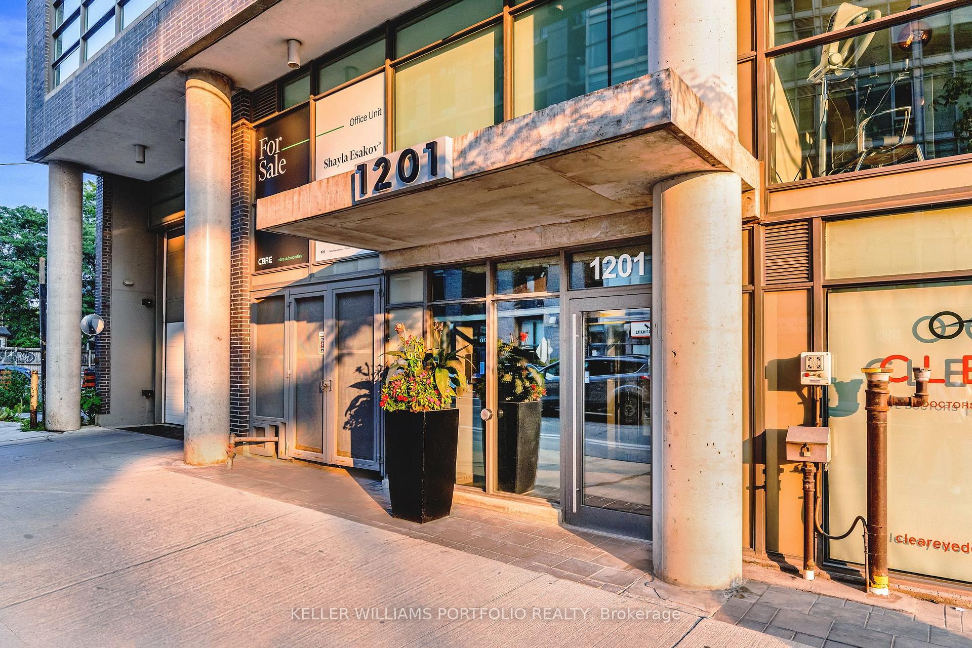 Photo 2 of Unit 706, 1201 Dundas Street E, Toronto, South Riverdale — HOMEH