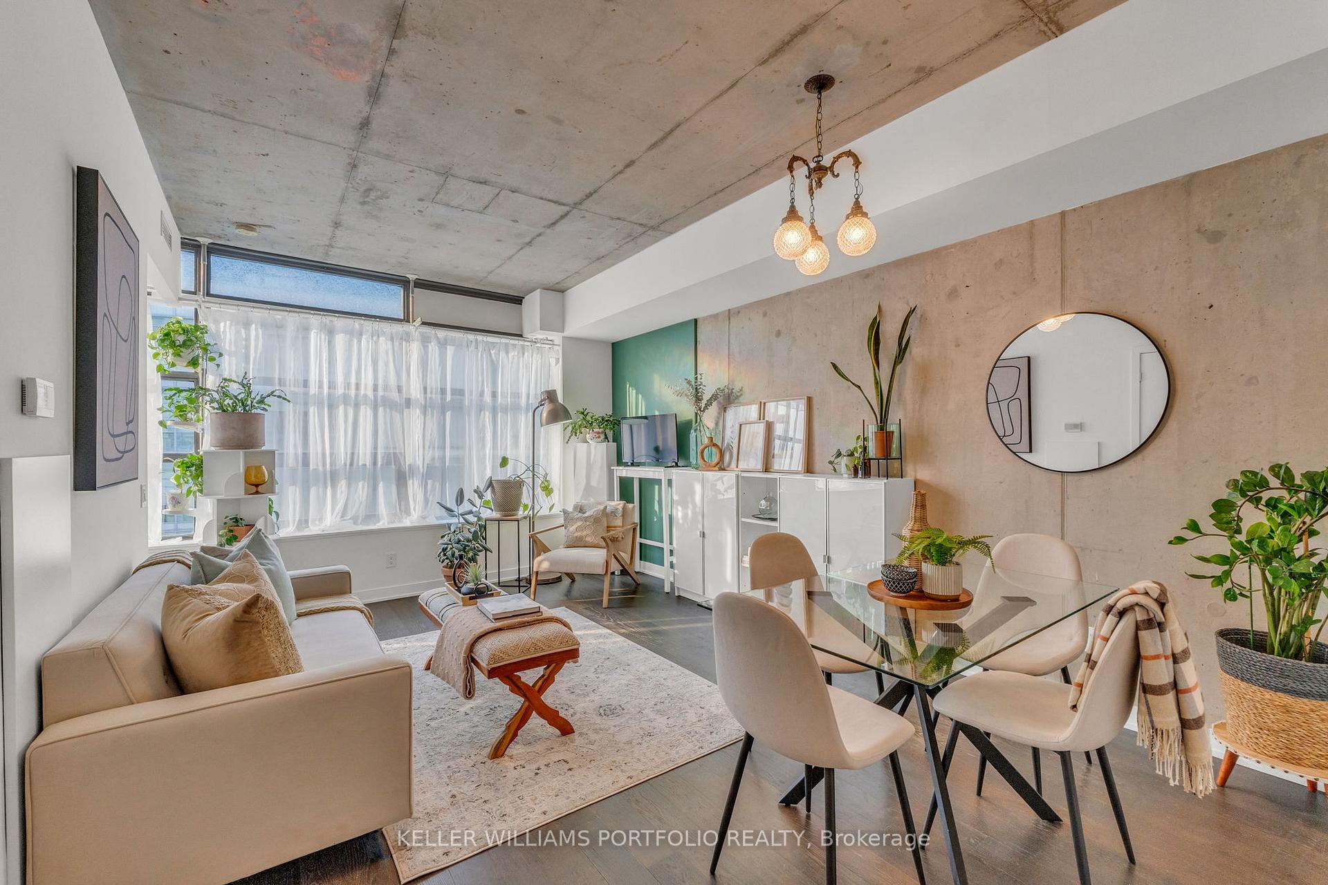 Photo 4 of Unit 706, 1201 Dundas Street E, Toronto, South Riverdale — HOMEH