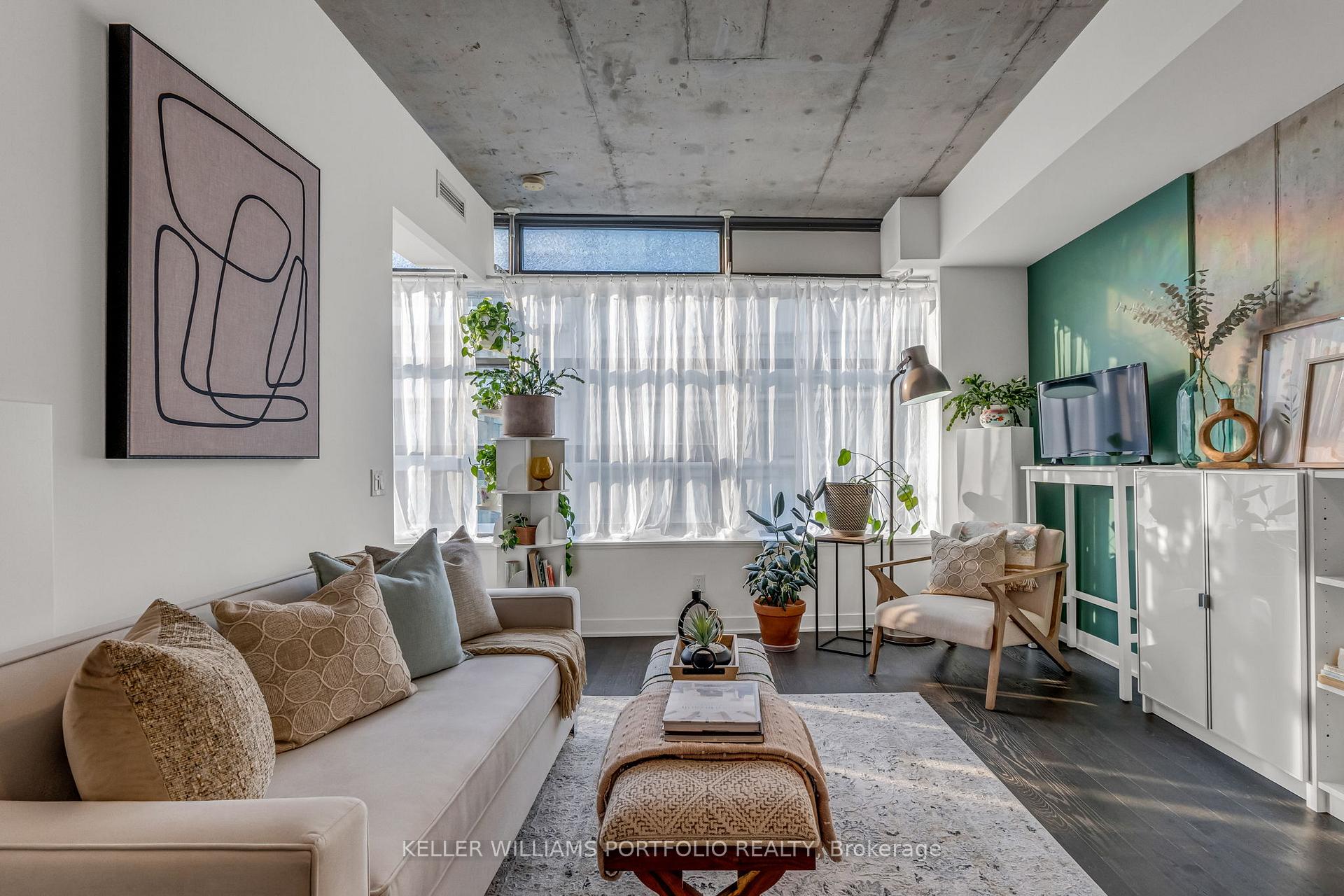 Photo 13 of Unit 706, 1201 Dundas Street E, Toronto, South Riverdale — HOMEH