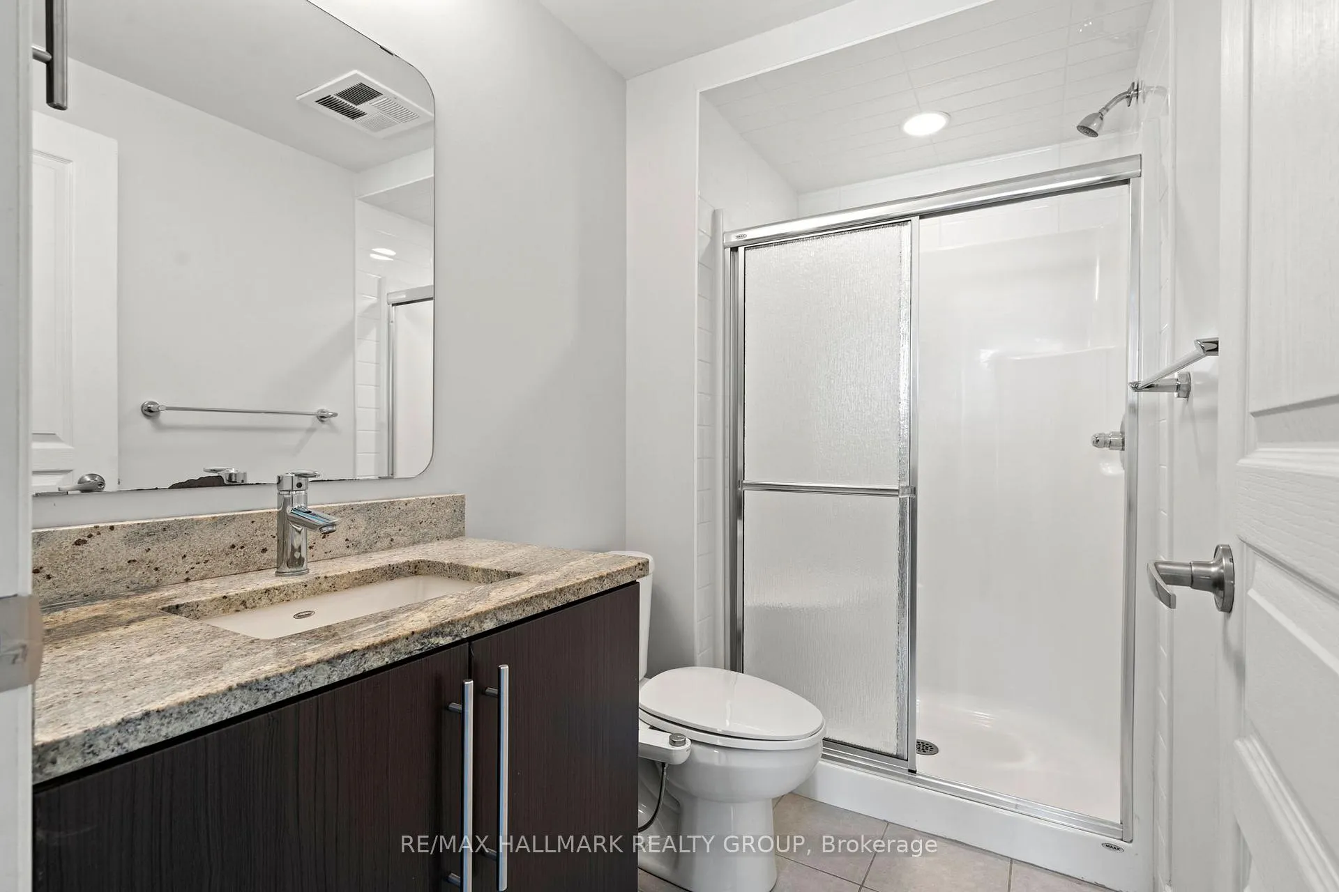 Photo 16 of Unit 406, 238 Besserer Street, Ottawa, Sandy Hill — HOMEH