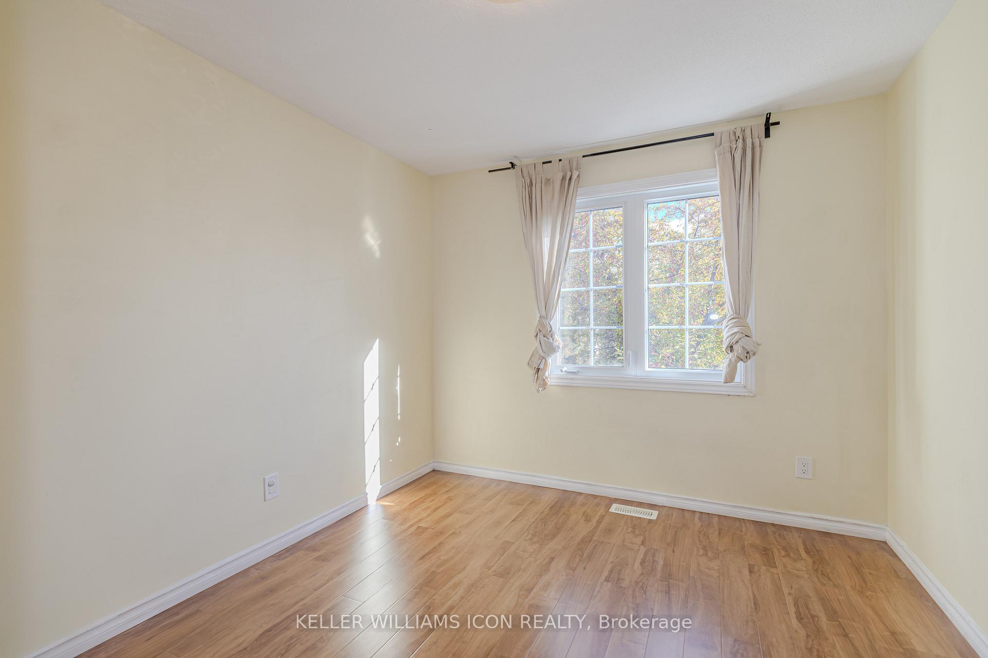 Photo 23 of 385 Kintyre Private, Ottawa, Carleton Square — HOMEH