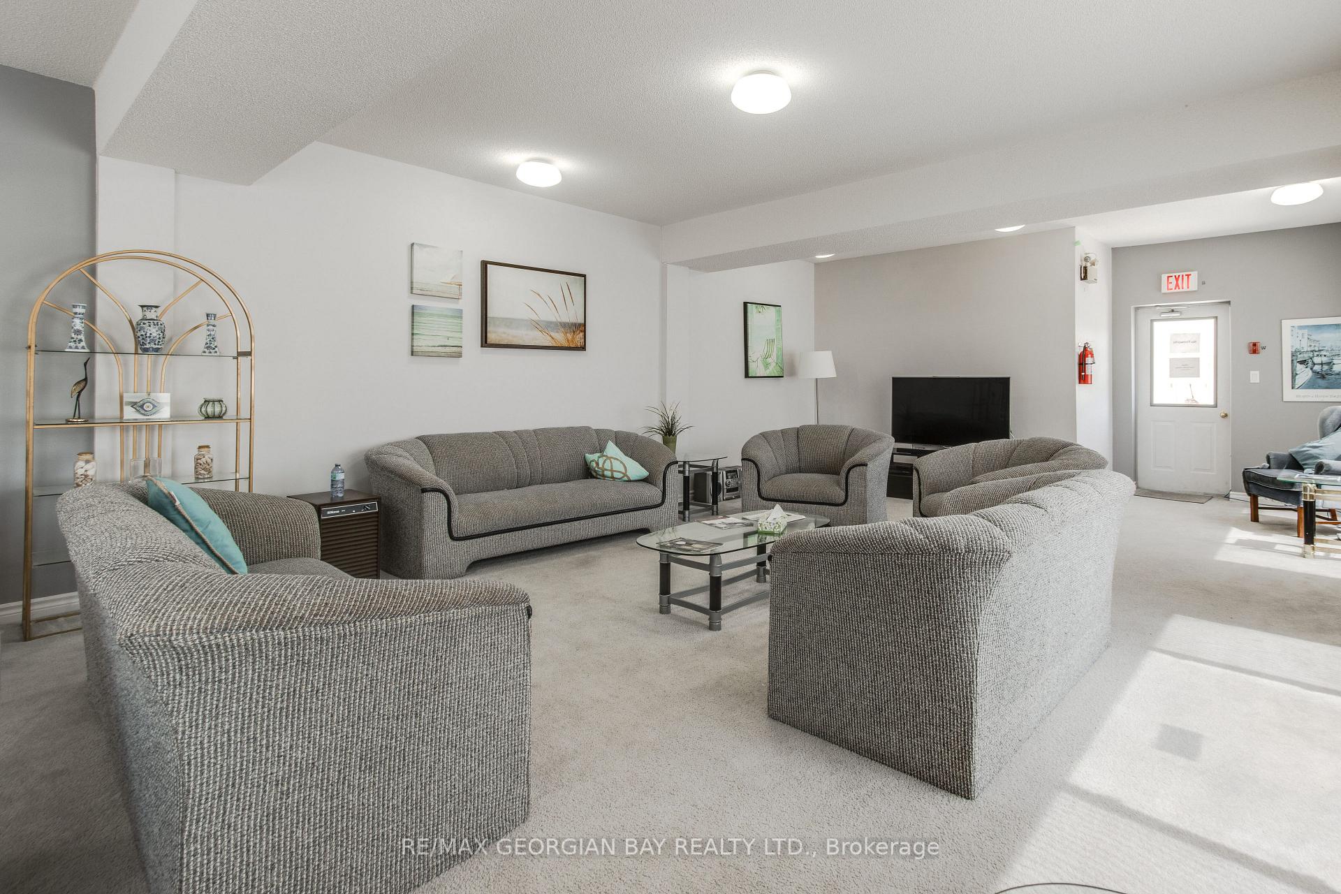 Photo 53 of Unit 8, 1064 Tiny Beaches Road S, Tiny, Rural Tiny — HOMEH