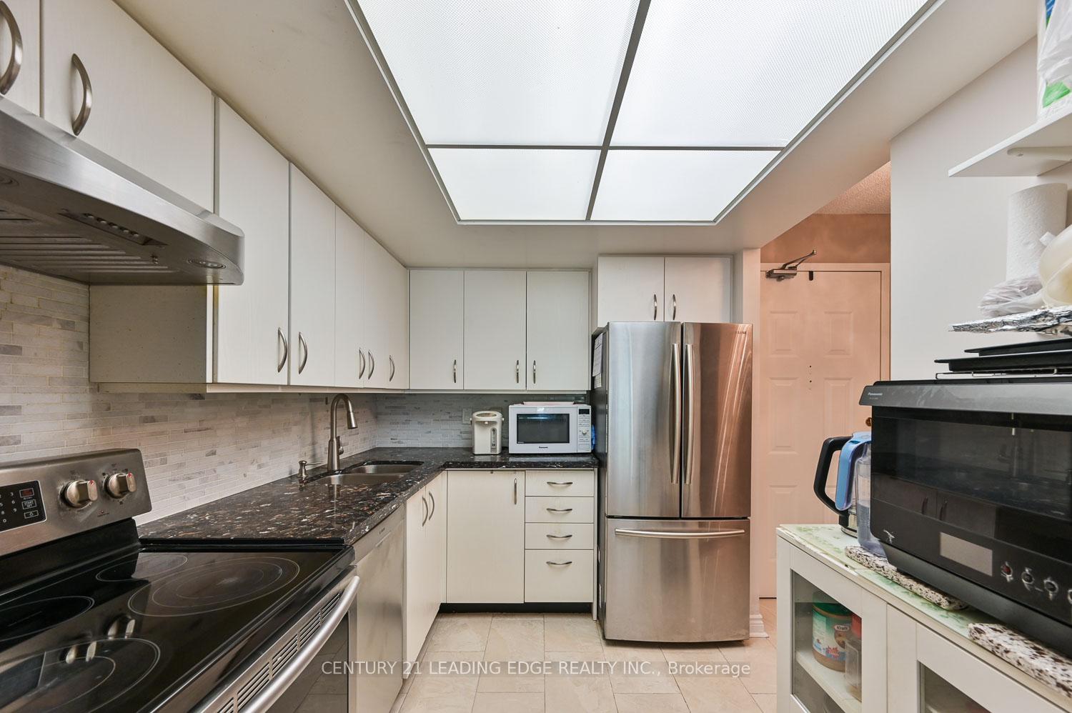Photo 16 of Unit 224, 100 Anna Russell Way, Markham, Unionville — HOMEH