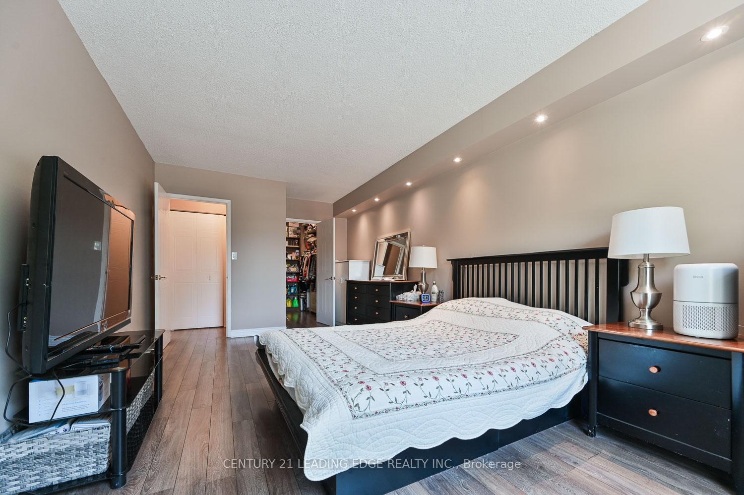 Photo 19 of Unit 224, 100 Anna Russell Way, Markham, Unionville — HOMEH