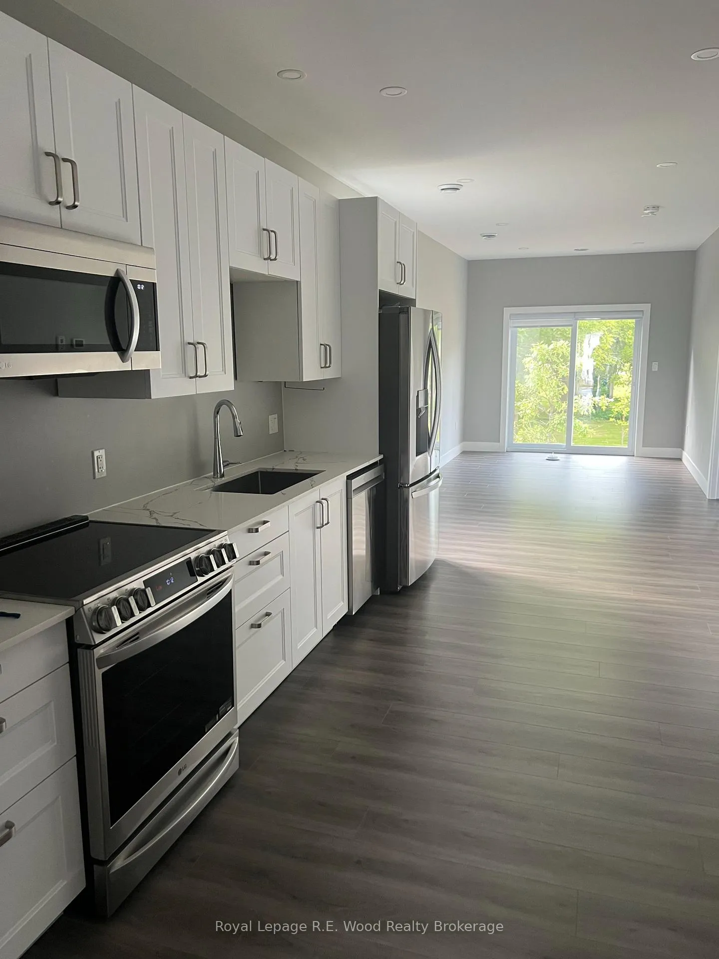 Photo 13 of 335 John Street S, Aylmer — HOMEH