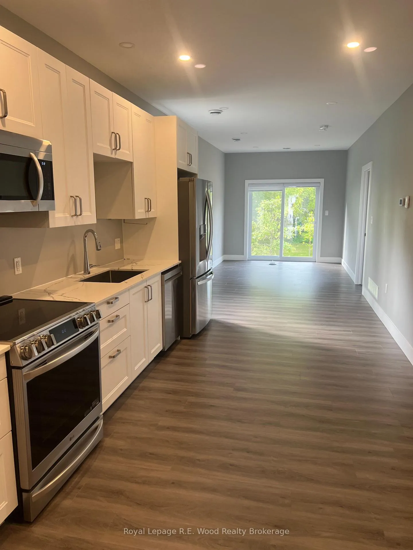 Photo 14 of 335 John Street S, Aylmer — HOMEH