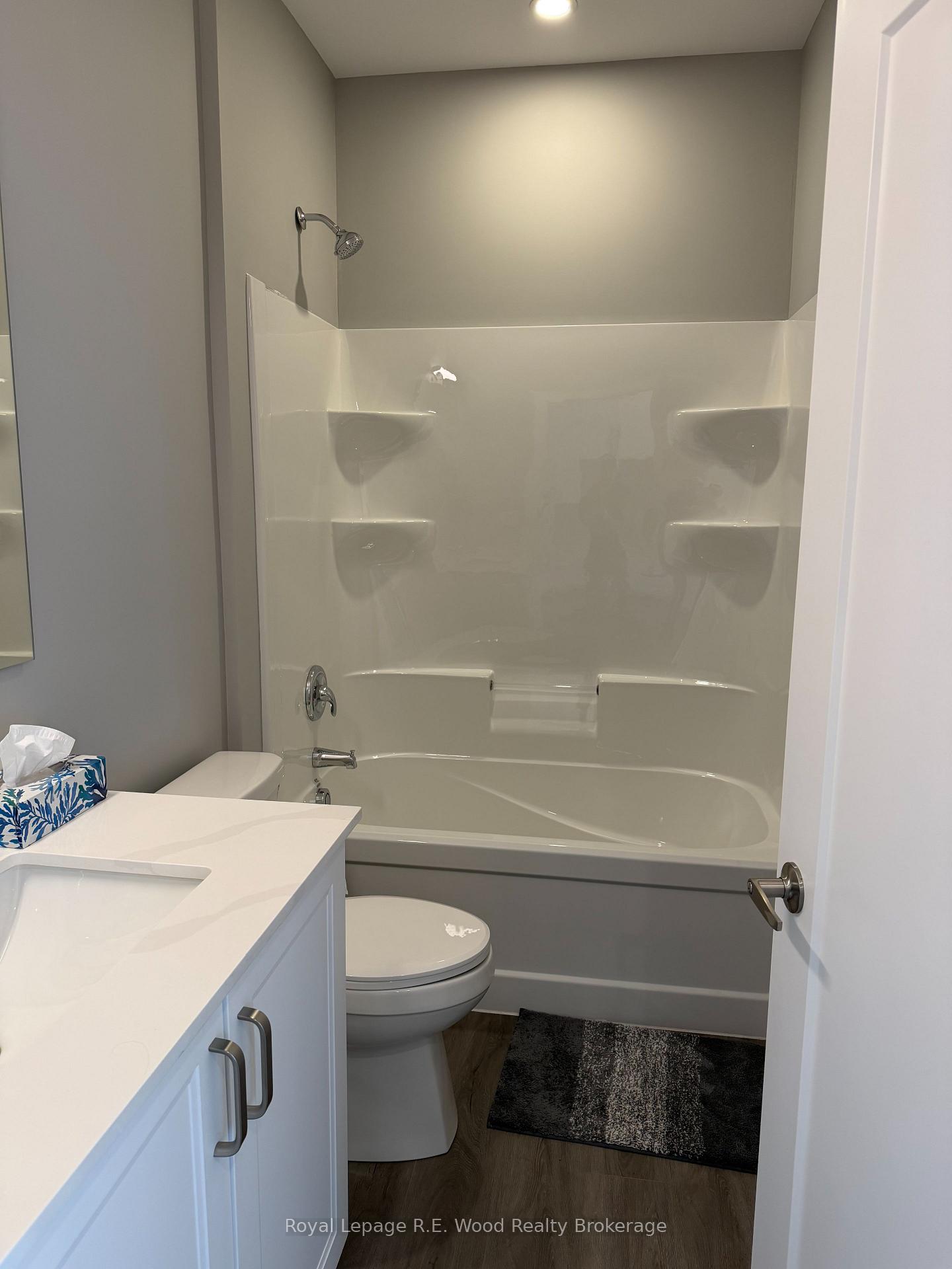 Photo 8 of 335 John Street S, Aylmer — HOMEH