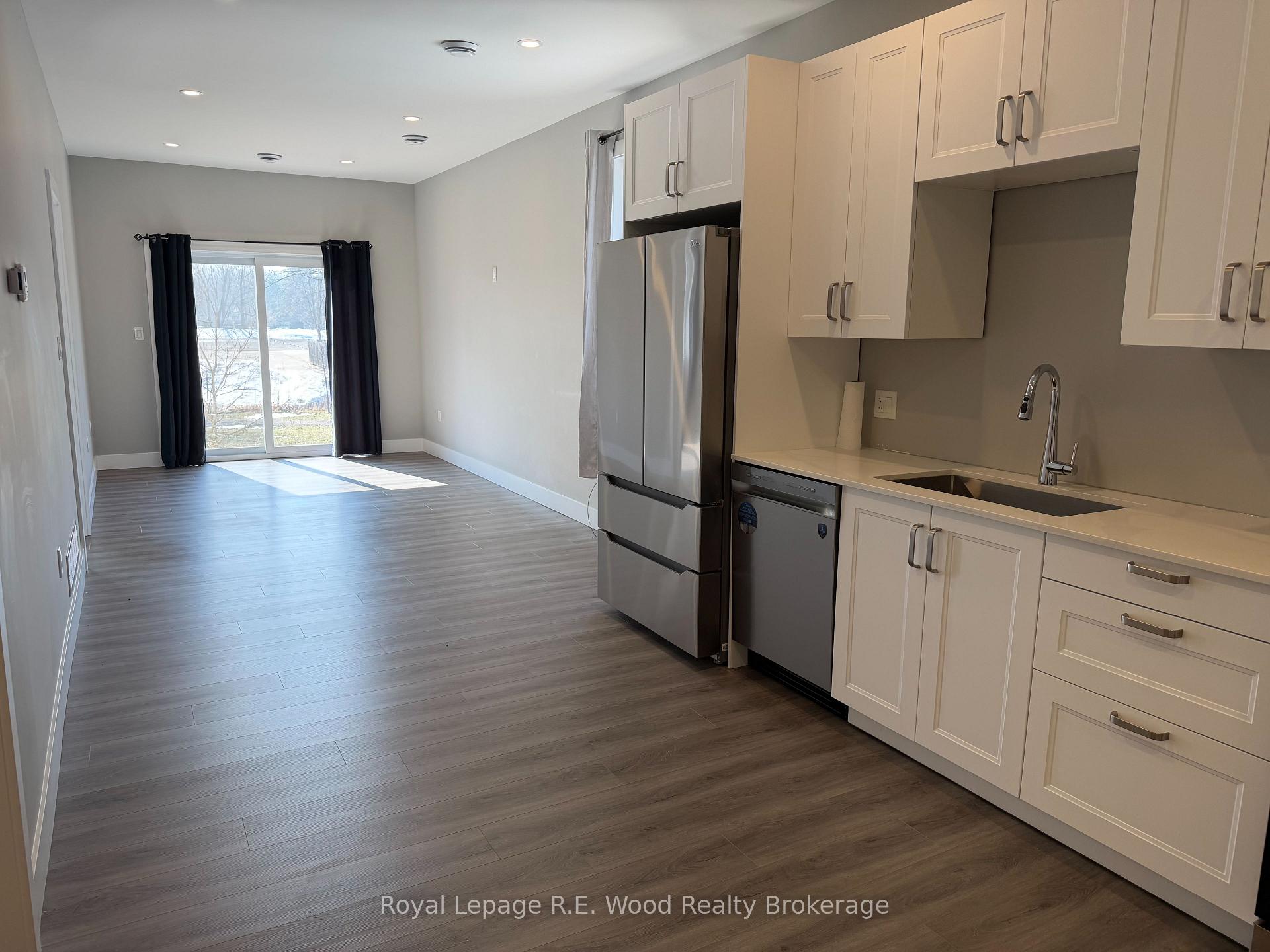 Photo 9 of 335 John Street S, Aylmer — HOMEH