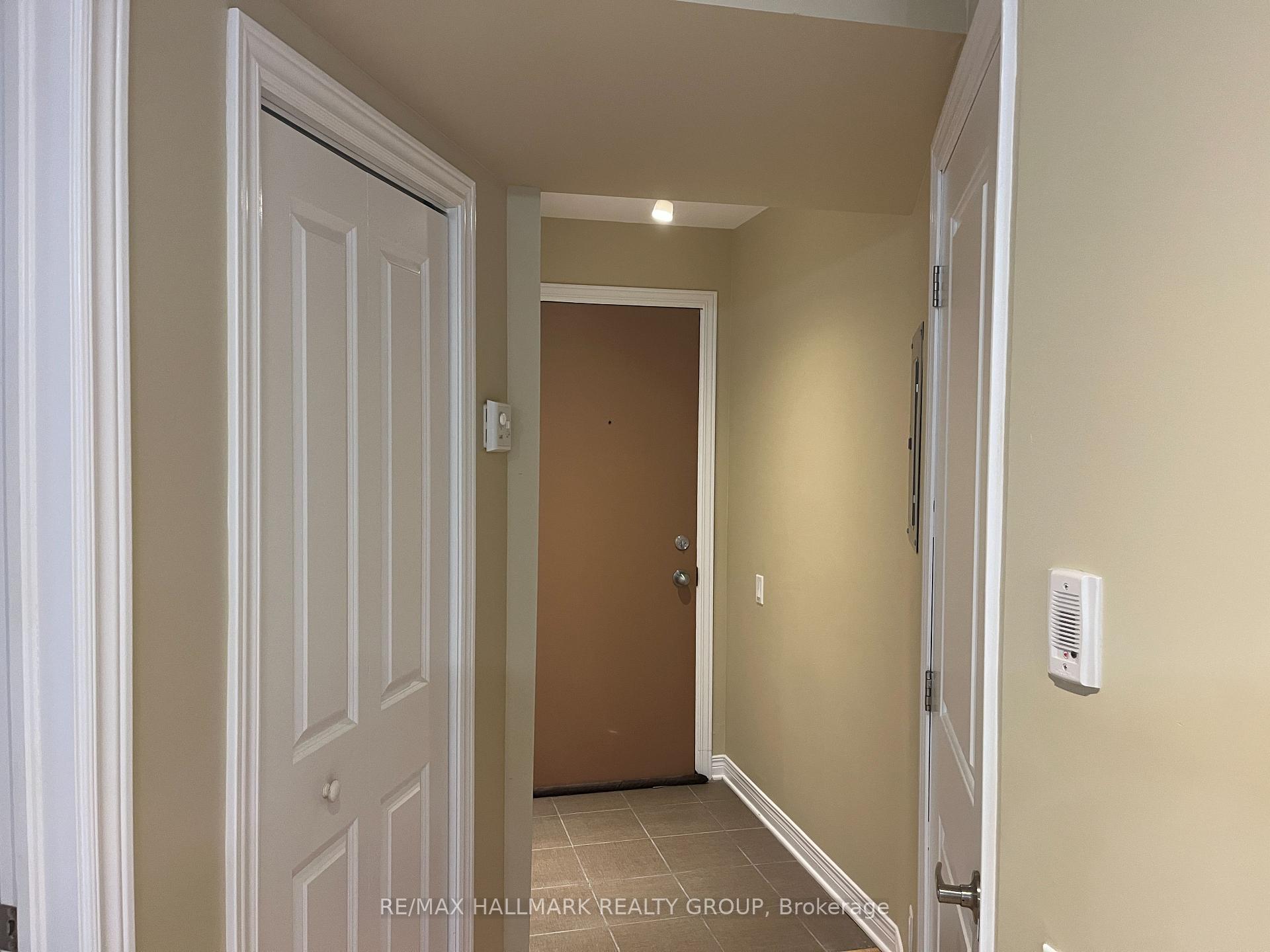 Photo 2 of Unit 1, 324 Currell Avenue, Ottawa, Westboro/Hampton Park — HOMEH
