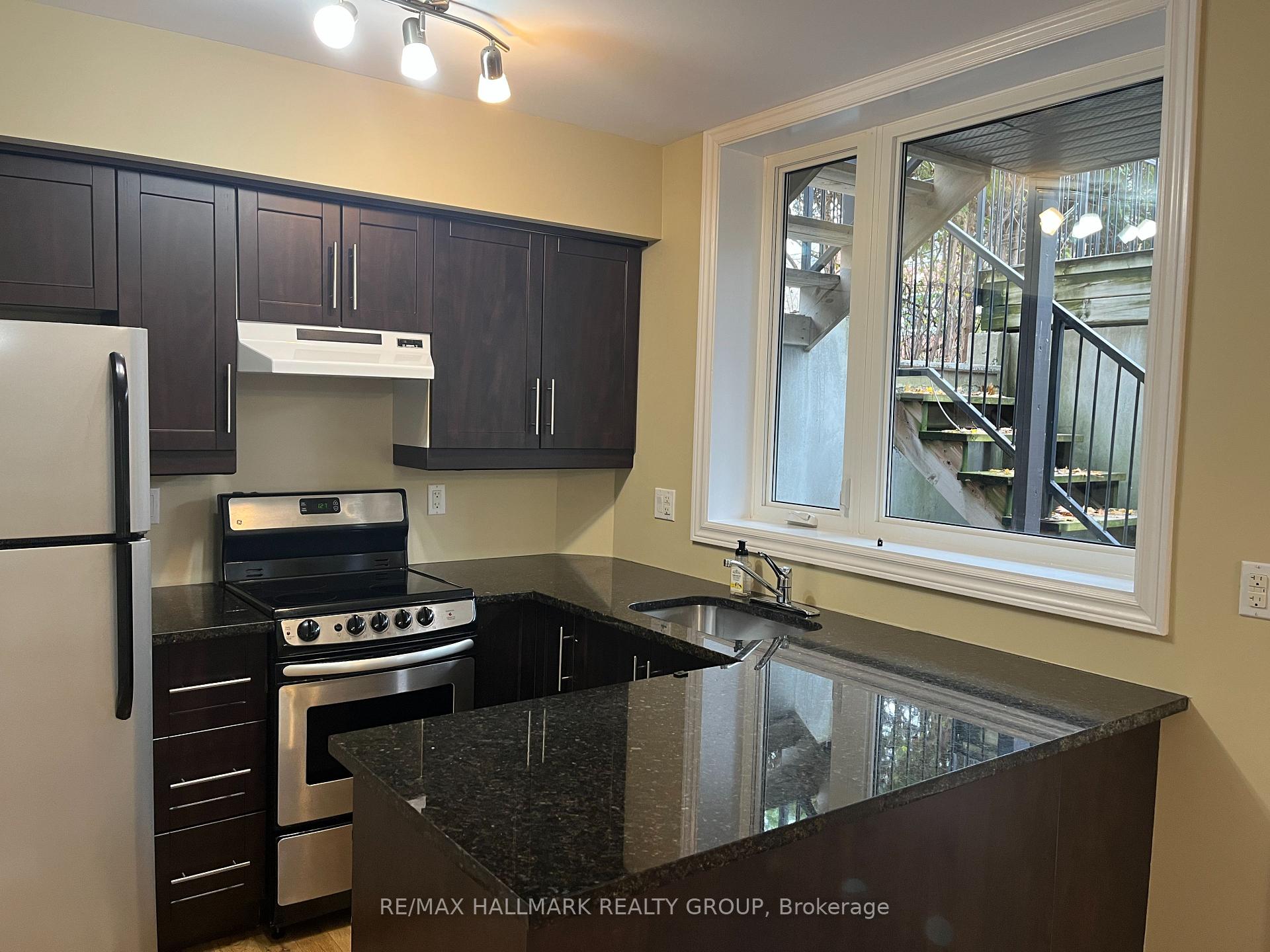 Photo 6 of Unit 1, 324 Currell Avenue, Ottawa, Westboro/Hampton Park — HOMEH