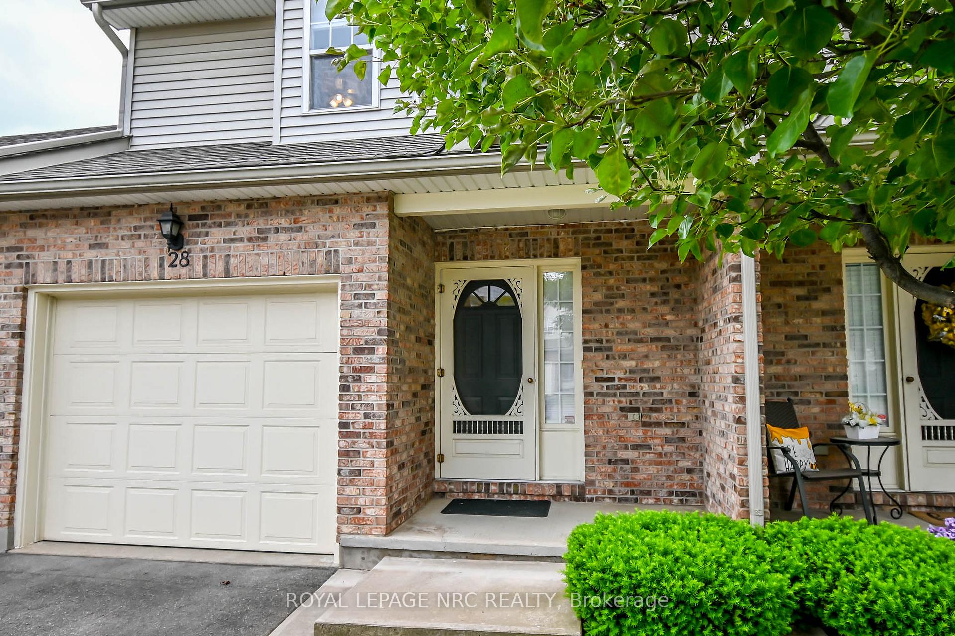 Front of Unit 28, 5070 drummond Road