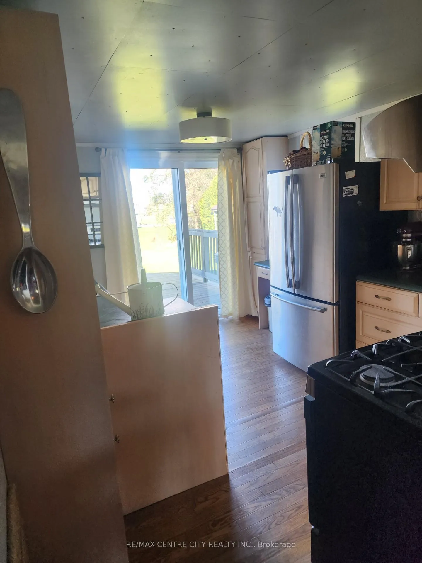 Photo 2 of 33168 Back Street, Dutton/Dunwich, Iona — HOMEH