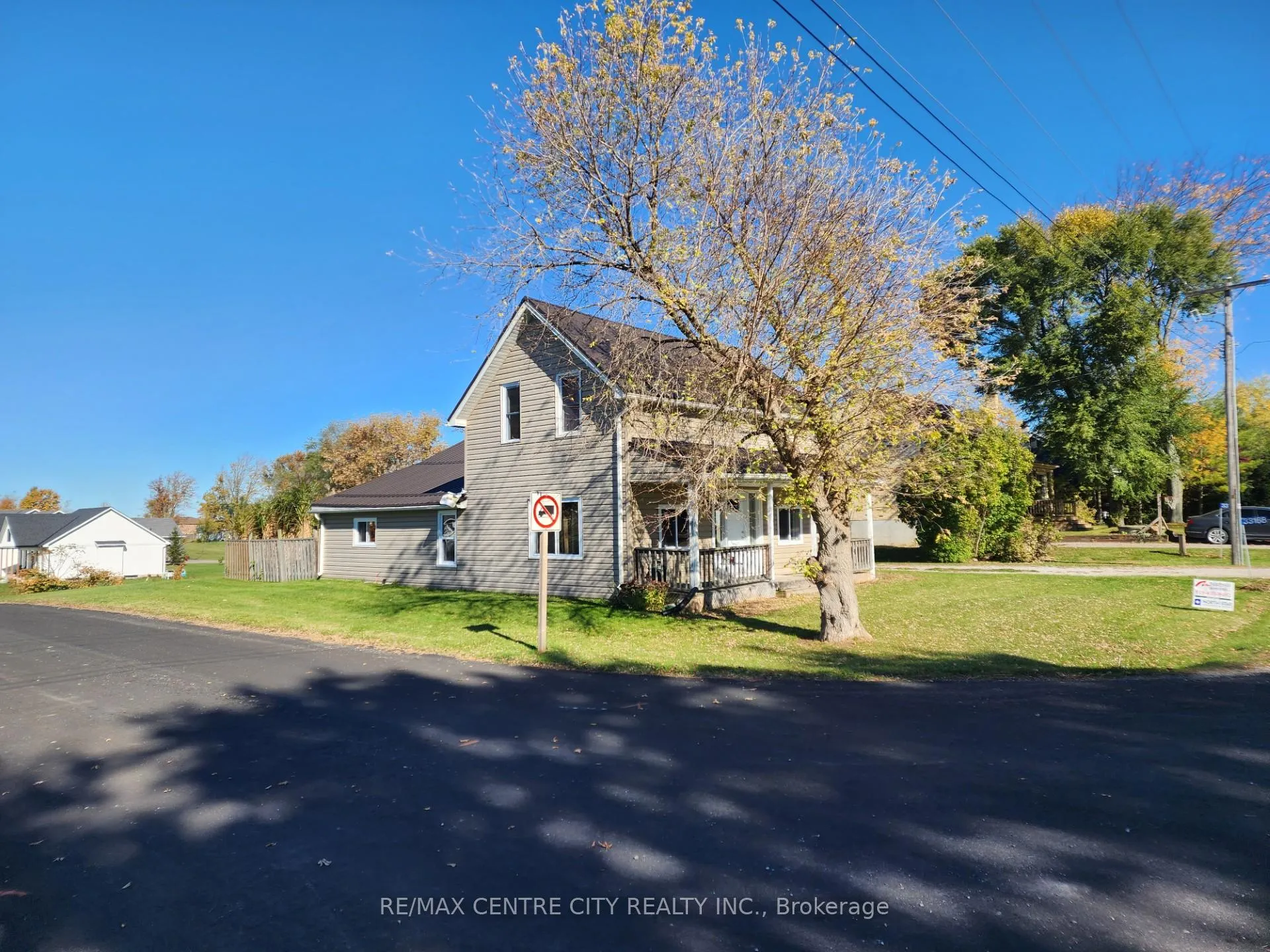Photo 17 of 33168 Back Street, Dutton/Dunwich, Iona — HOMEH