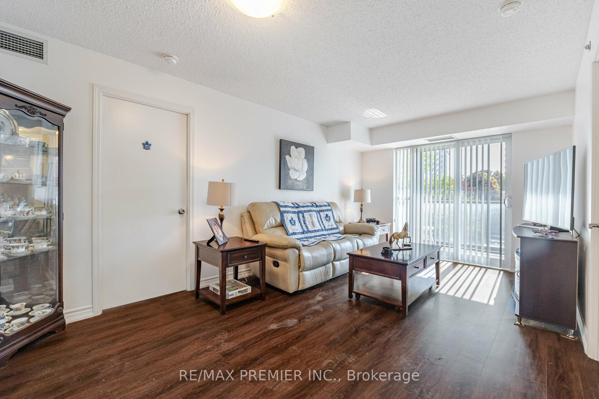 Photo 16 of Unit 329, 35 Saranac Boulevard, Toronto, Englemount-Lawrence — HOMEH