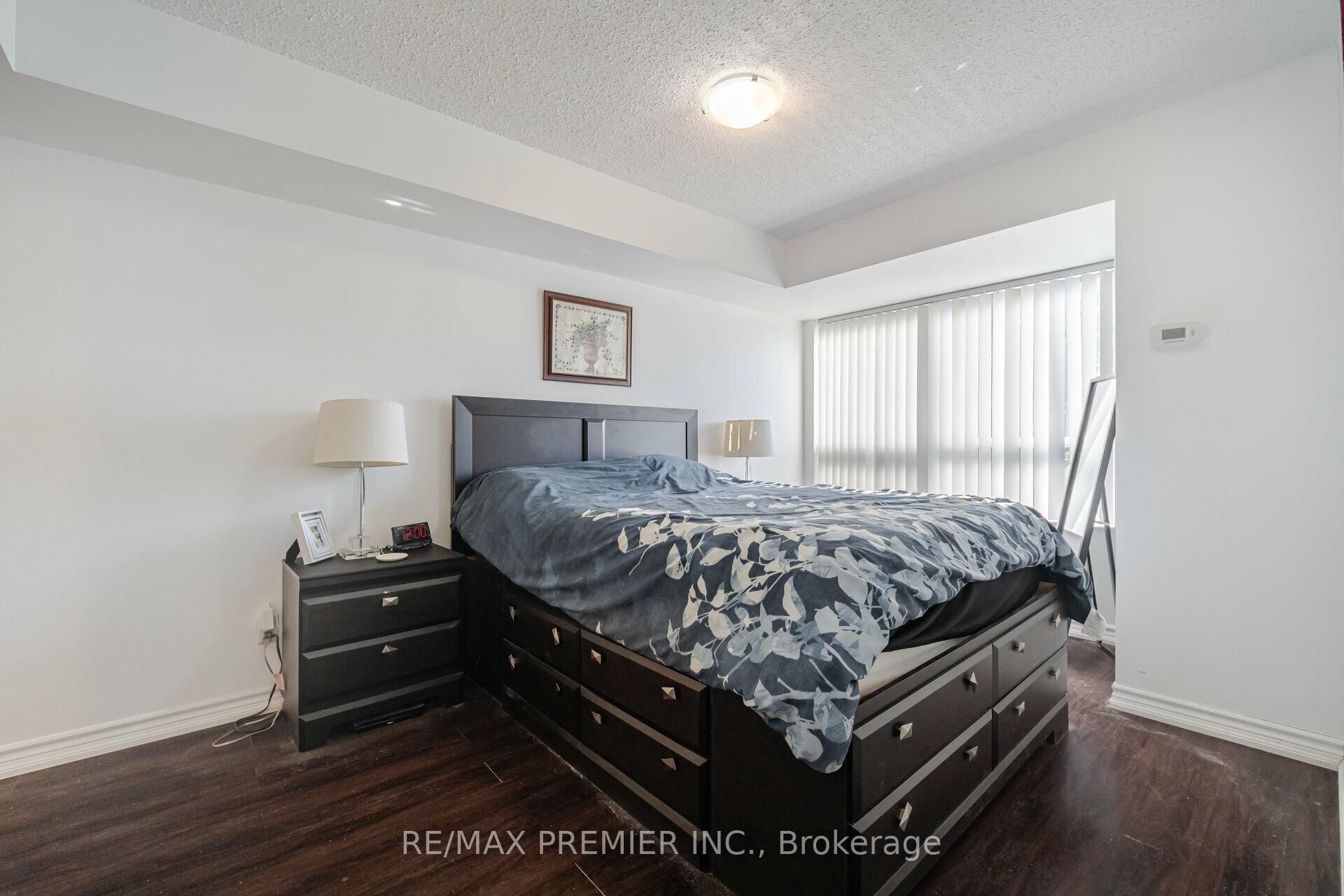 Photo 21 of Unit 329, 35 Saranac Boulevard, Toronto, Englemount-Lawrence — HOMEH