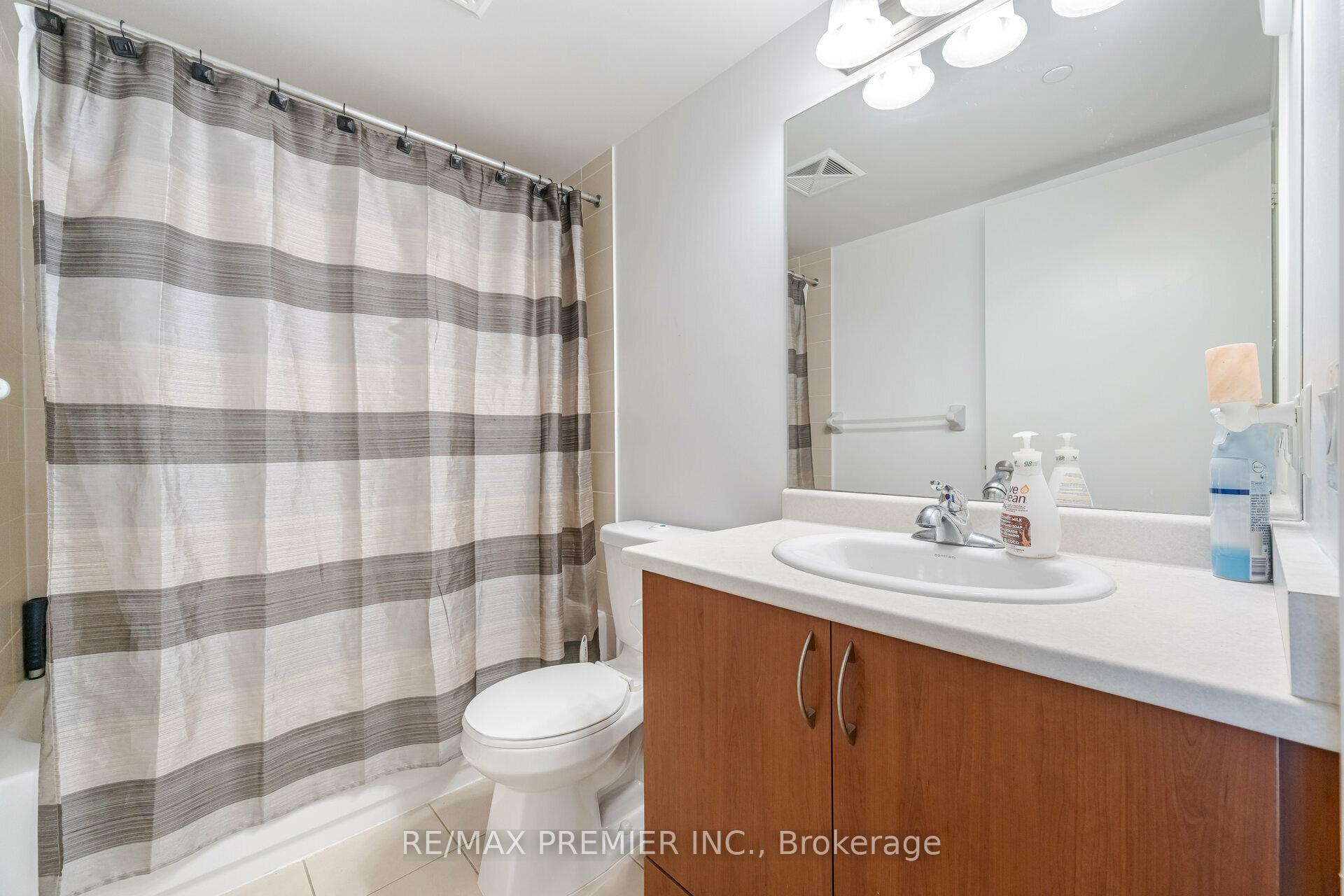 Photo 26 of Unit 329, 35 Saranac Boulevard, Toronto, Englemount-Lawrence — HOMEH