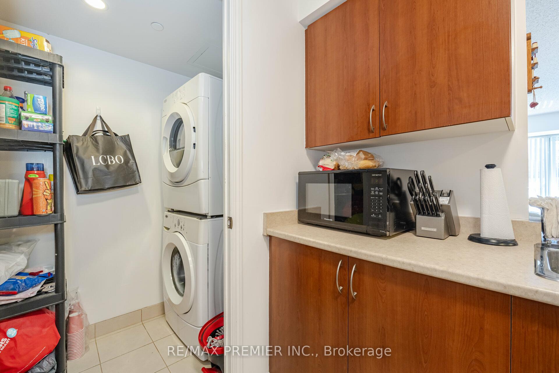 Photo 27 of Unit 329, 35 Saranac Boulevard, Toronto, Englemount-Lawrence — HOMEH