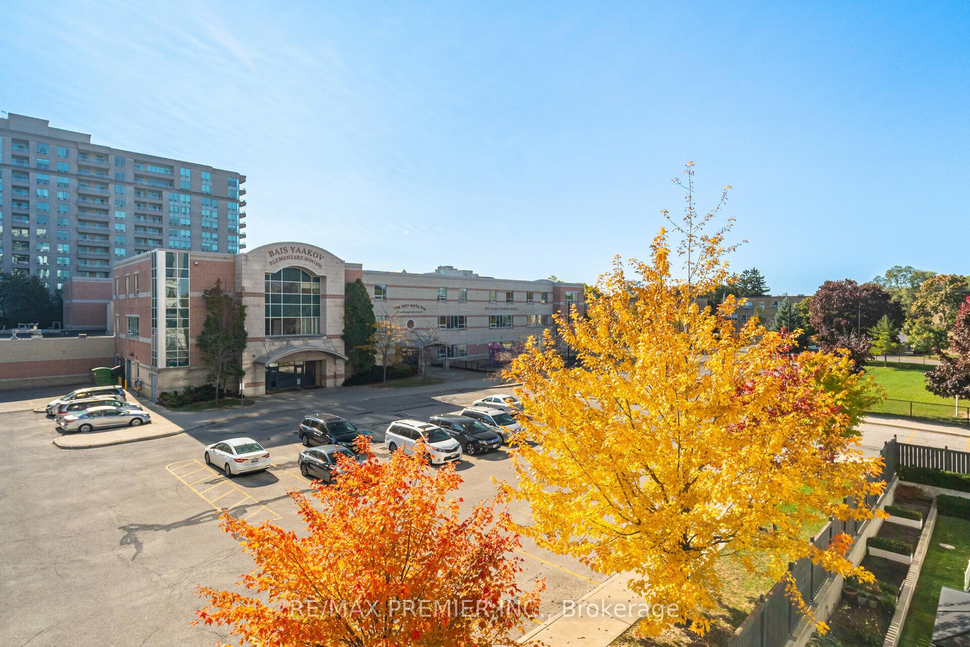 Photo 30 of Unit 329, 35 Saranac Boulevard, Toronto, Englemount-Lawrence — HOMEH