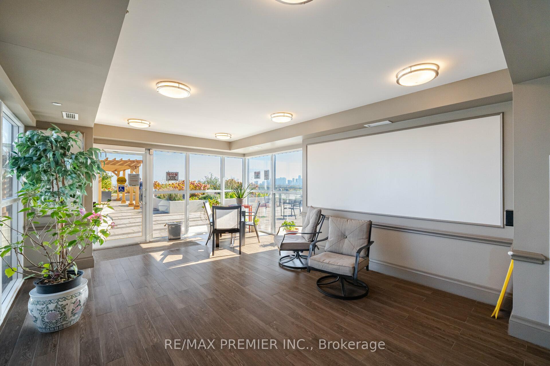 Photo 35 of Unit 329, 35 Saranac Boulevard, Toronto, Englemount-Lawrence — HOMEH