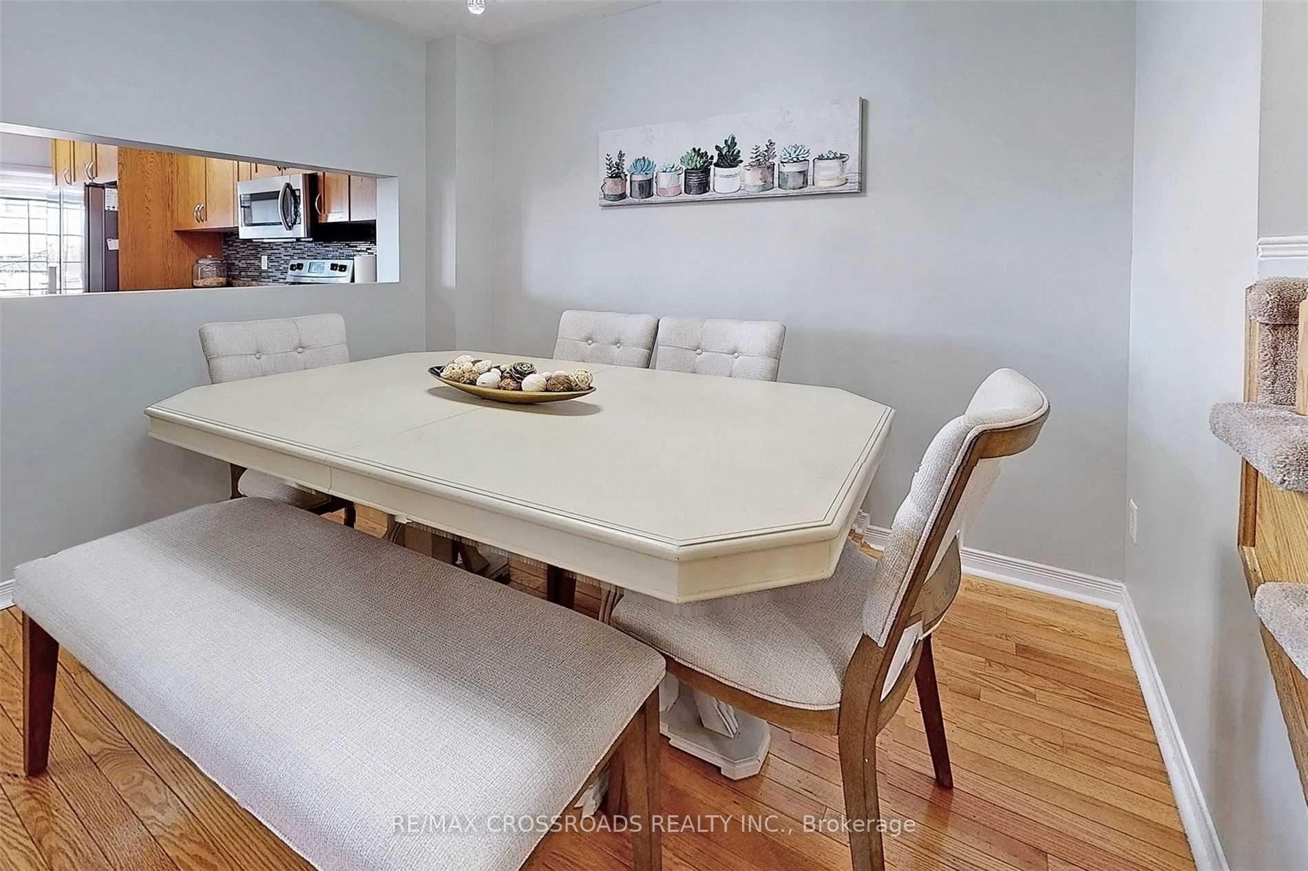 Photo 3 of 107 Angier Crescent, Ajax, South East — HOMEH