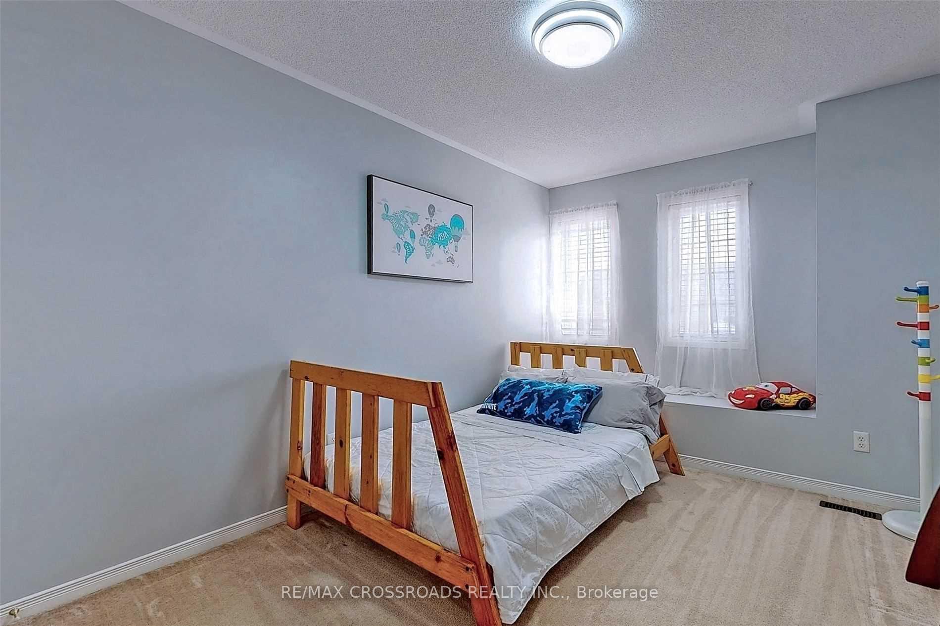 Photo 18 of 107 Angier Crescent, Ajax, South East — HOMEH