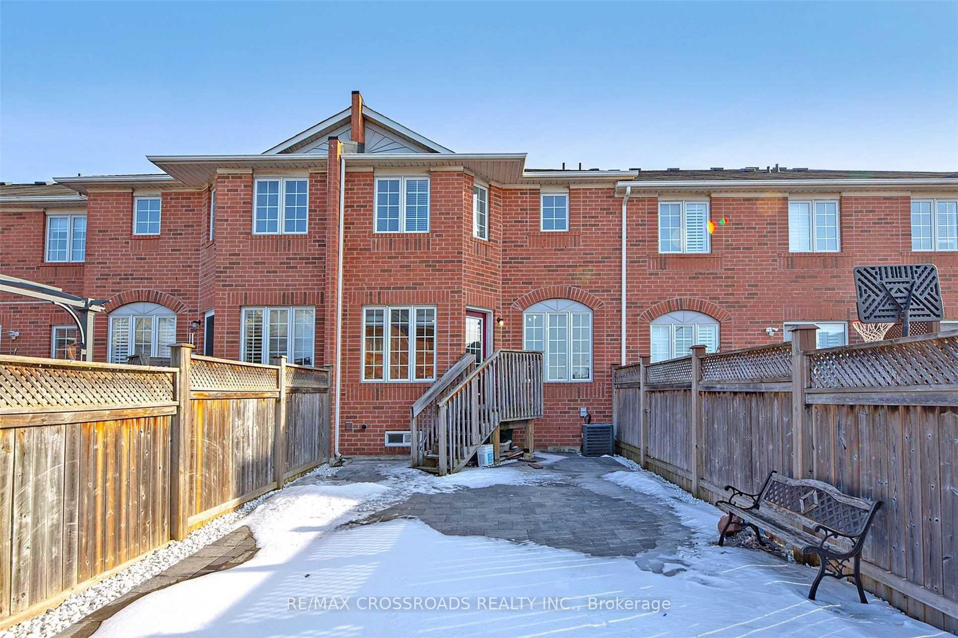 Photo 24 of 107 Angier Crescent, Ajax, South East — HOMEH