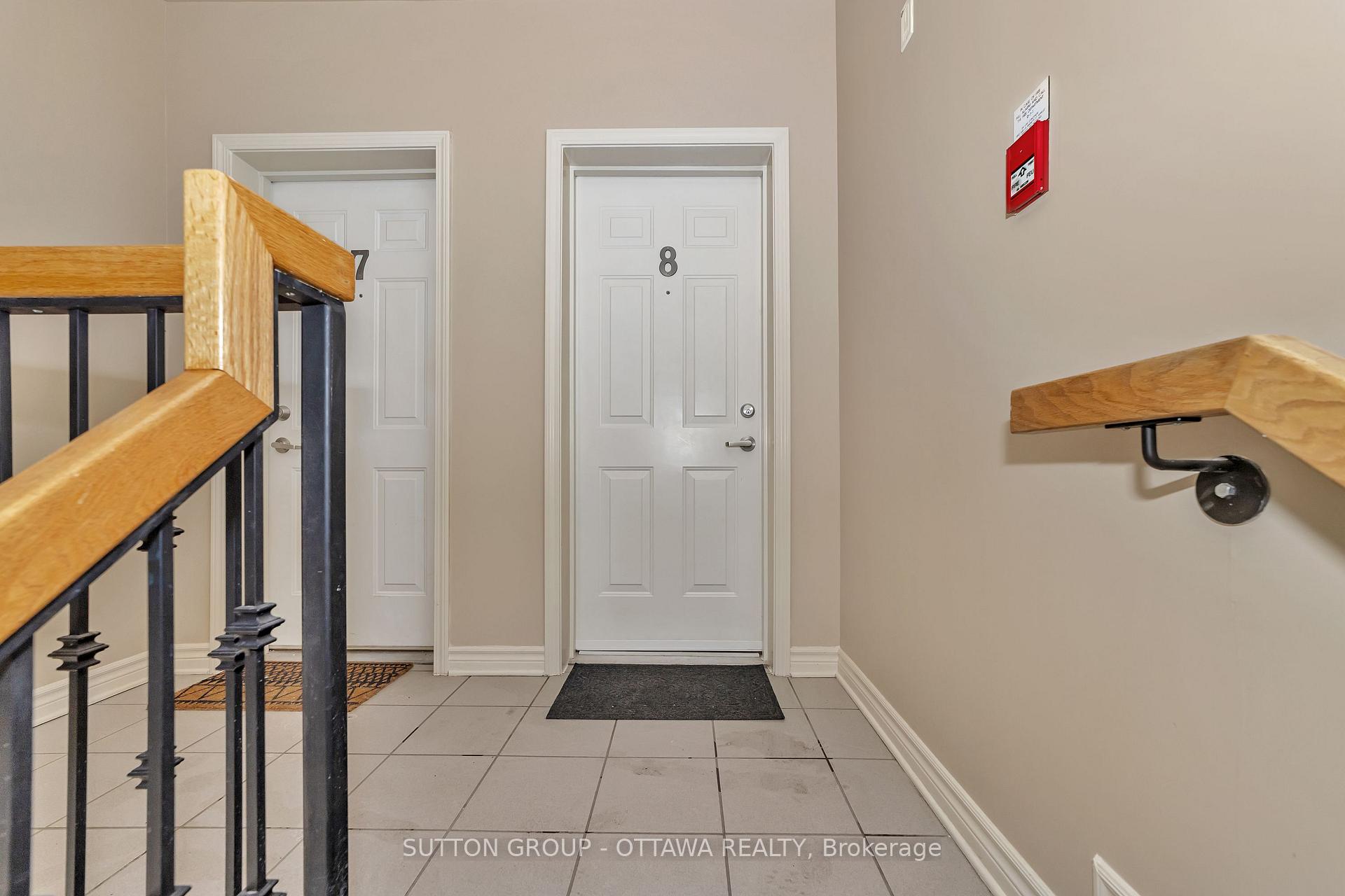 Photo 5 of Unit 8, 248 Paseo Private, Ottawa, Manordale — HOMEH