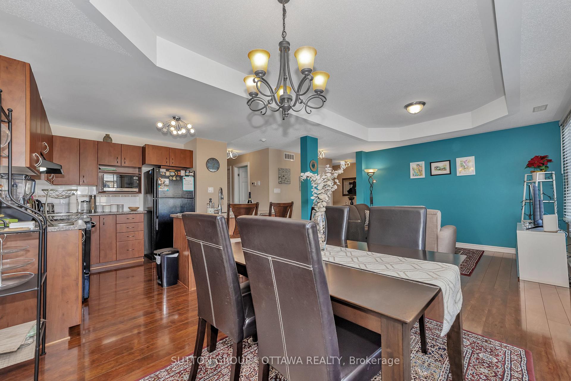 Photo 12 of Unit 8, 248 Paseo Private, Ottawa, Manordale — HOMEH