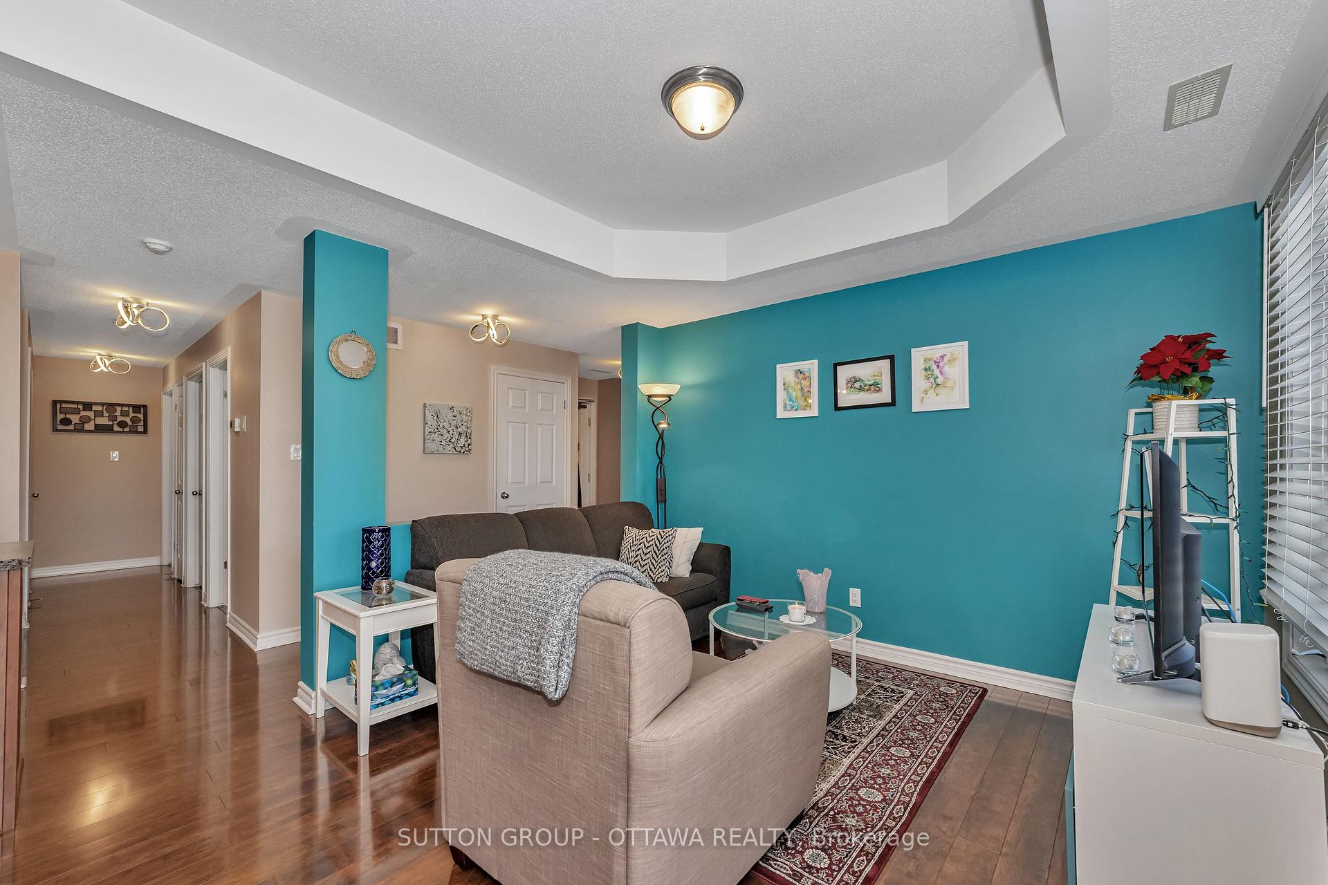 Photo 15 of Unit 8, 248 Paseo Private, Ottawa, Manordale — HOMEH